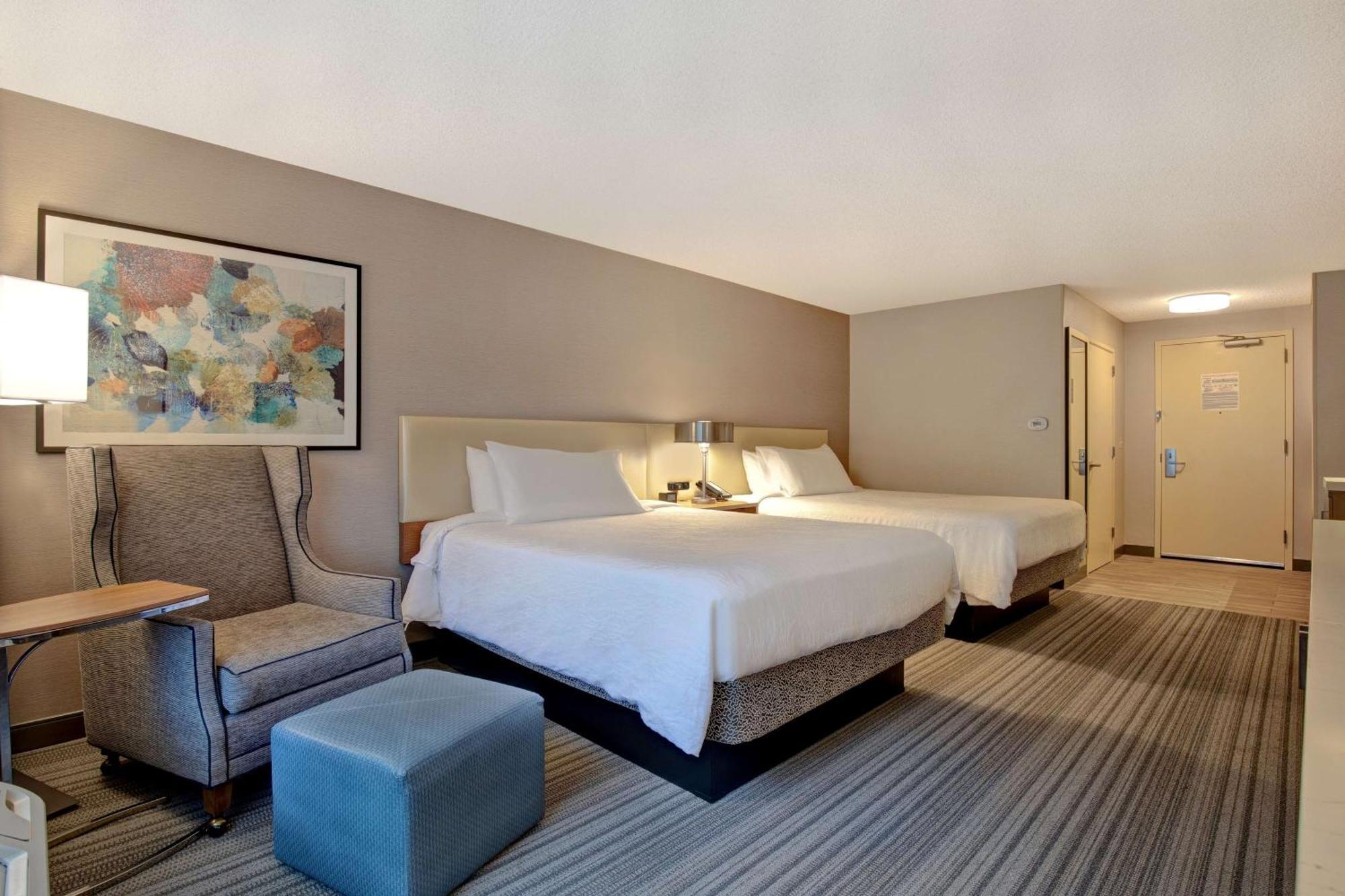 Queen Room Two Queen Beds