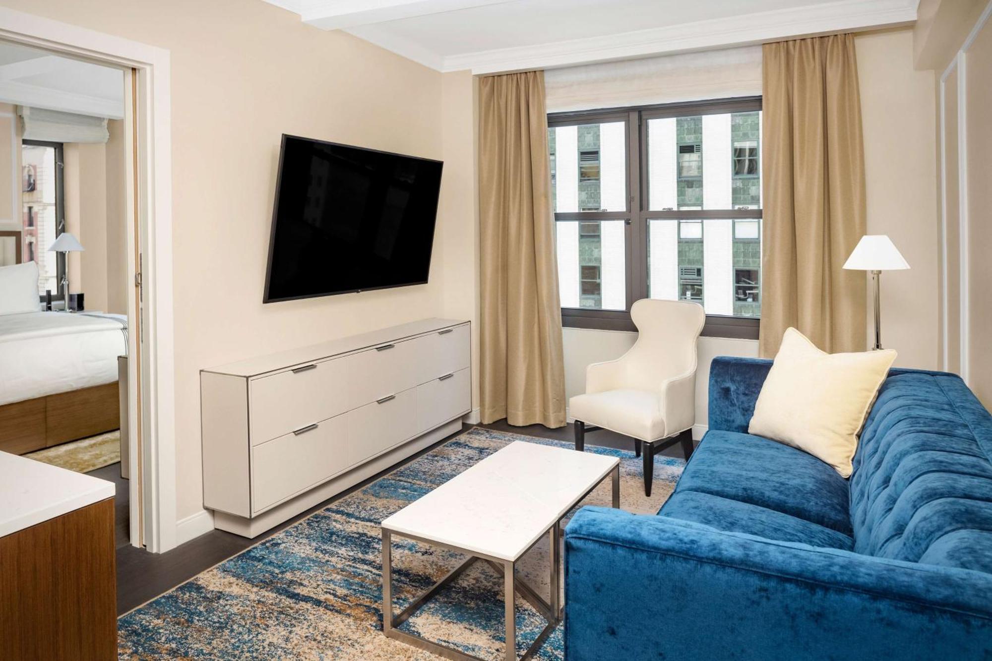 One-Bedroom King Suite Sofa Bed