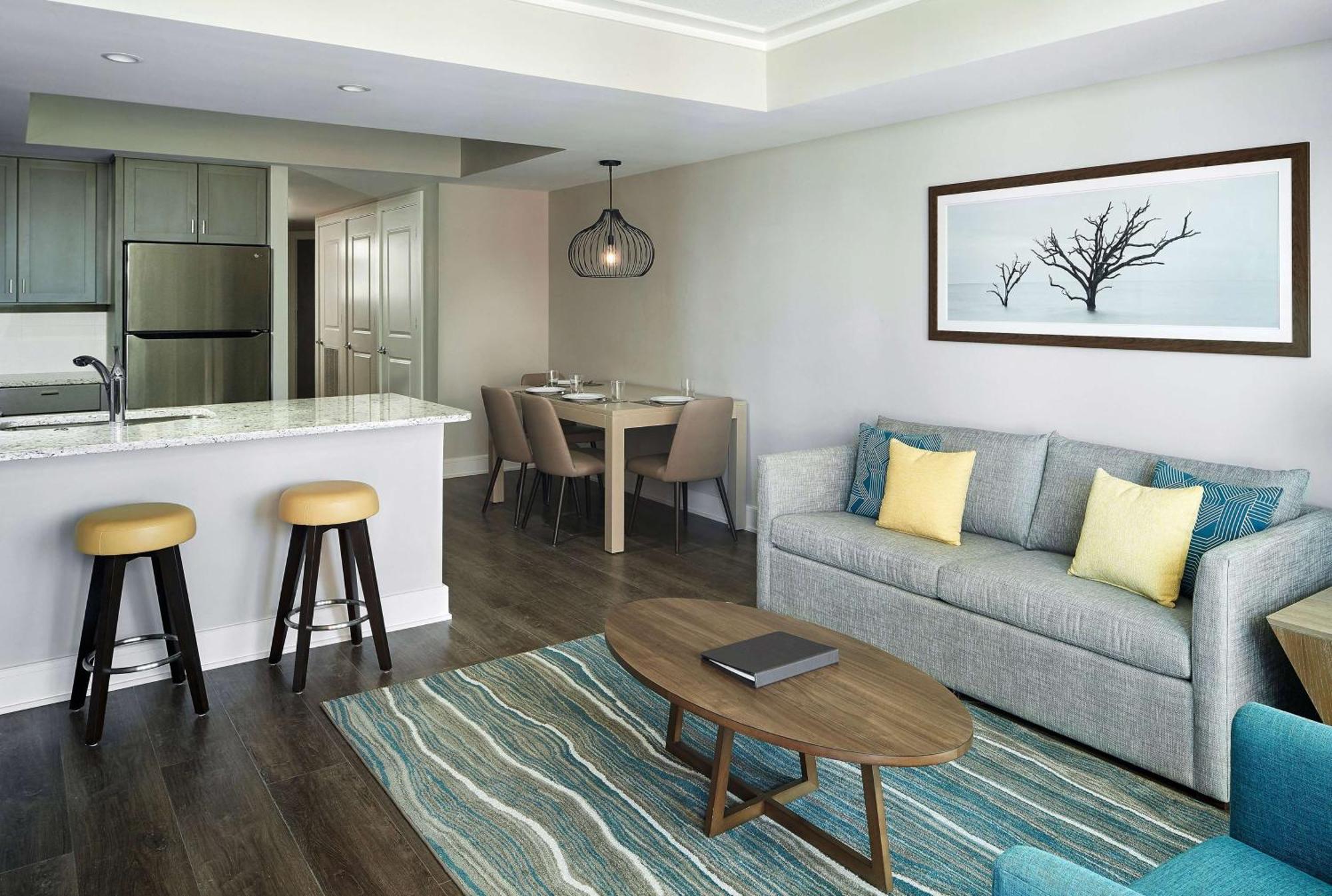 One-Bedroom King Suite Sofa Bed