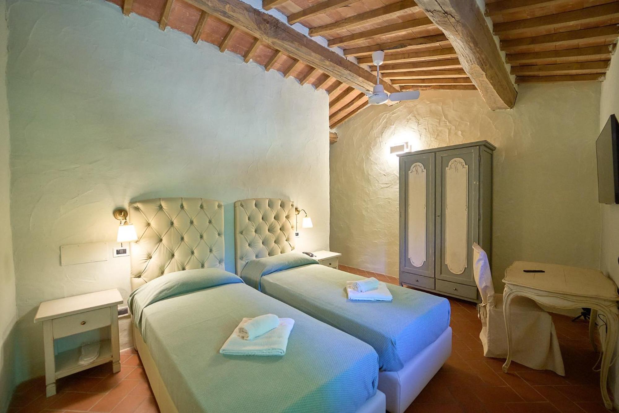 Deluxe Double or Twin Room Garden View
