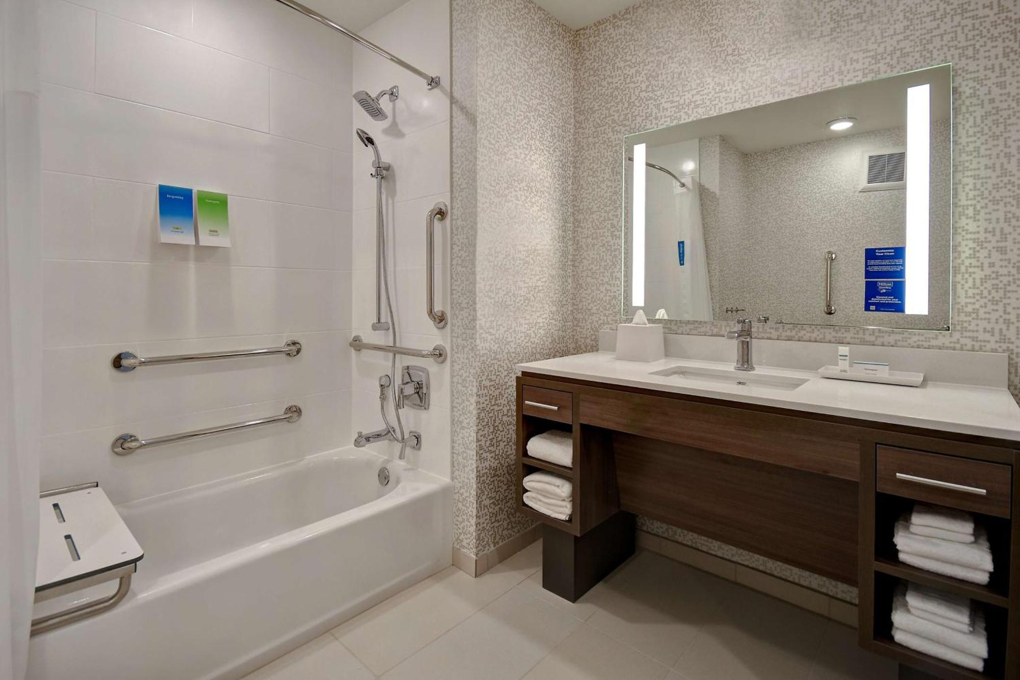 King Studio Suite Mobility Accessible or Non-Smoking