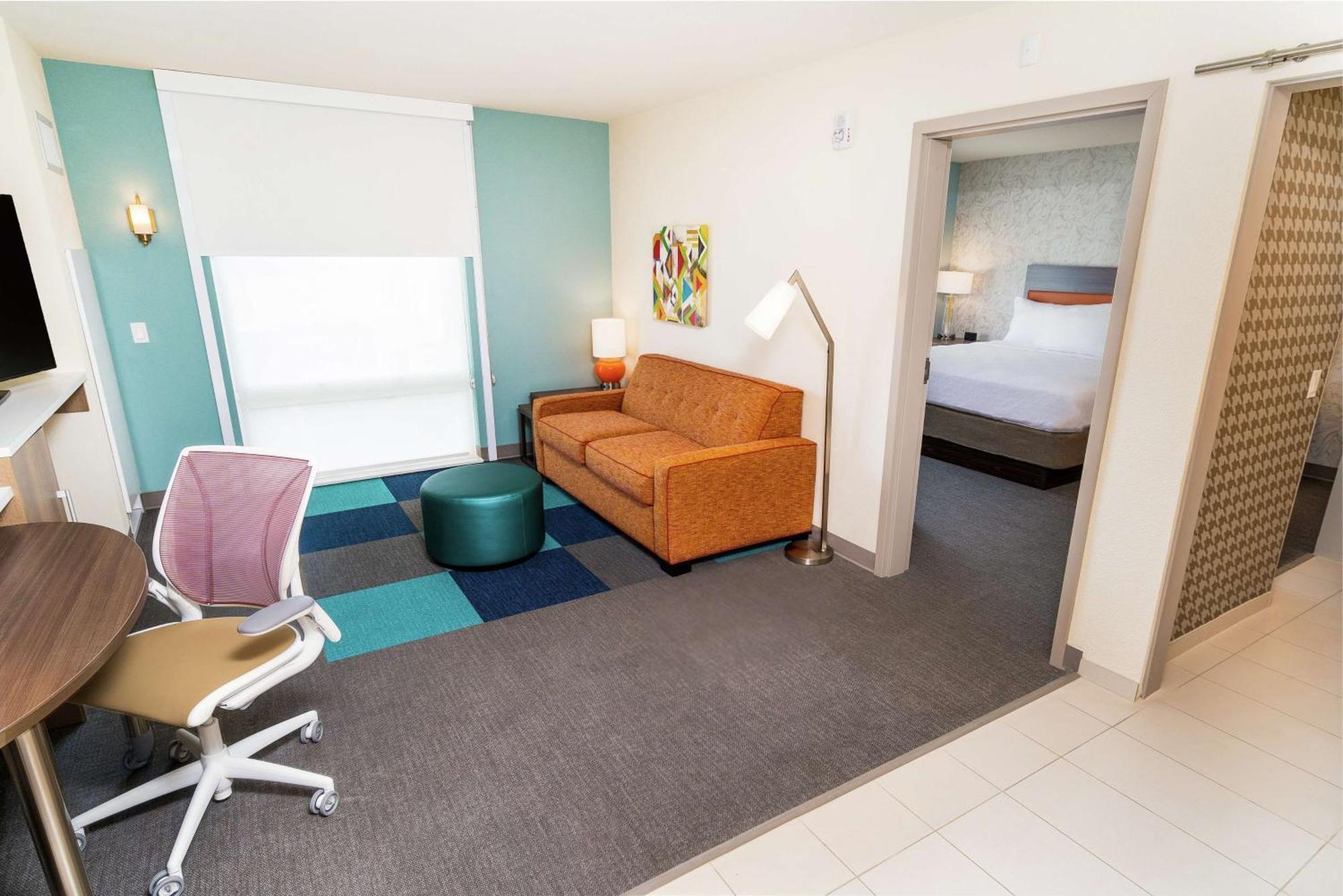 One-Bedroom King Suite Non-Smoking