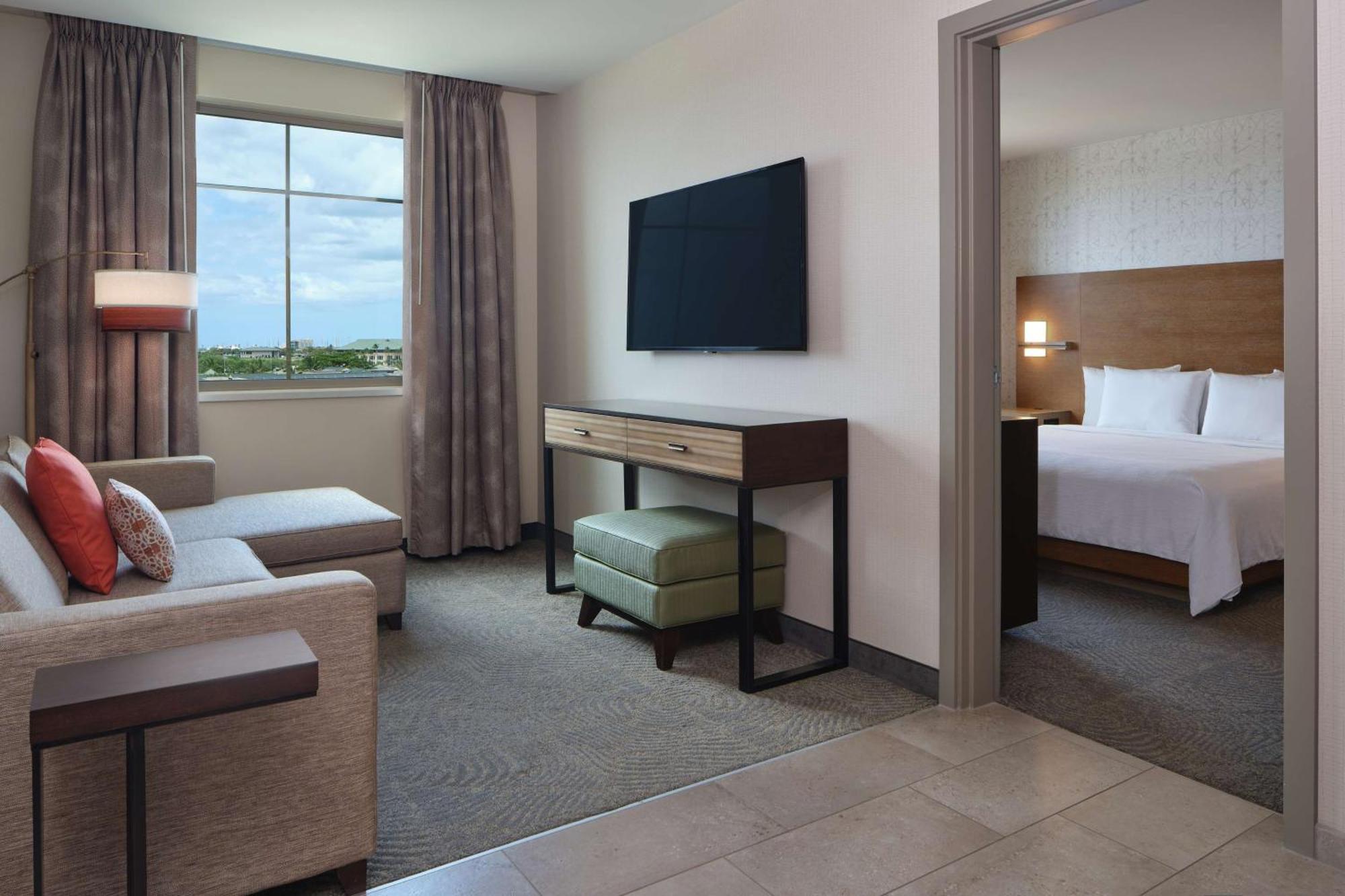 One-Bedroom King Suite