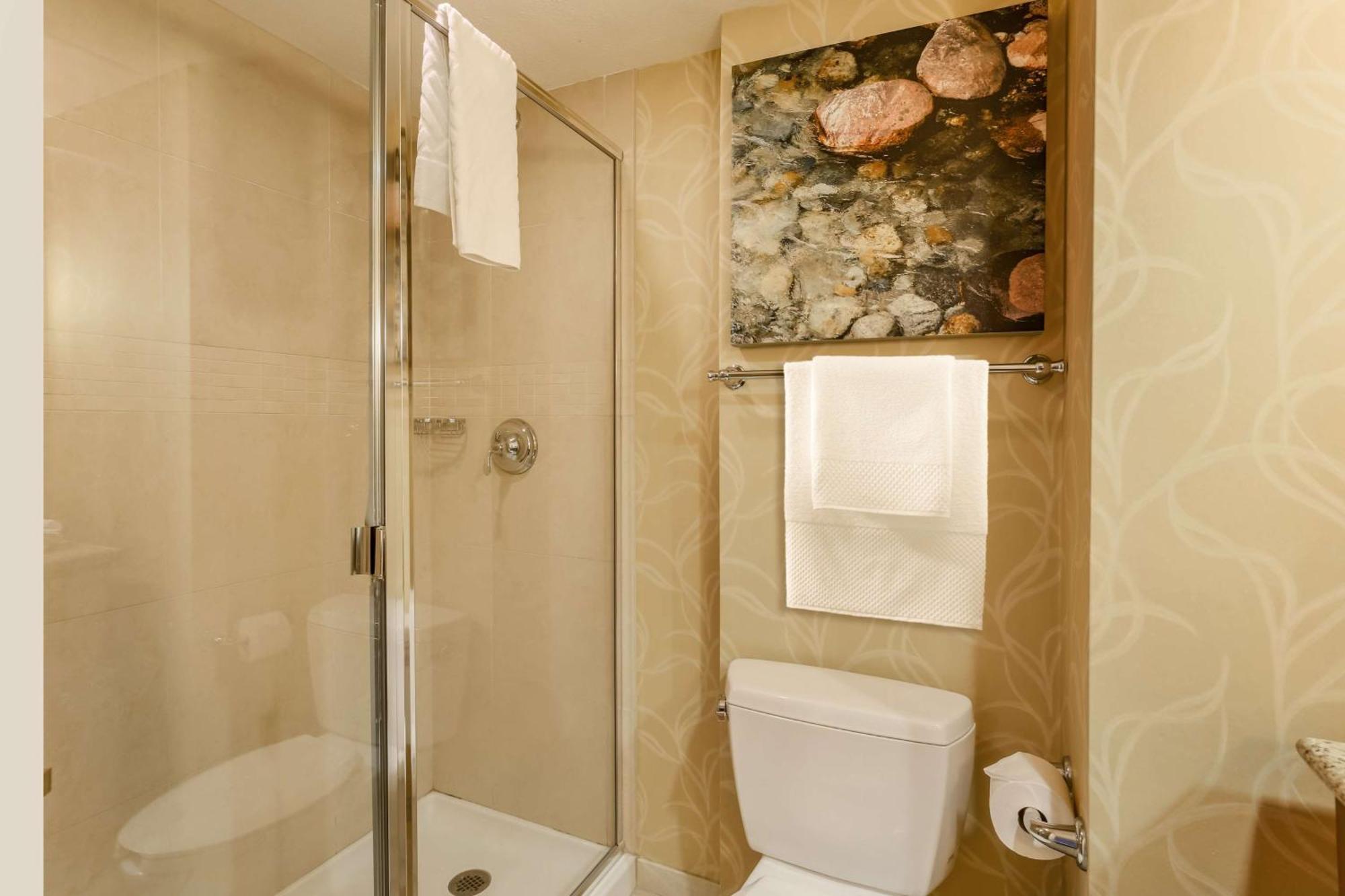 Deluxe King Room with Sofa Bed,1551649894:JPEG