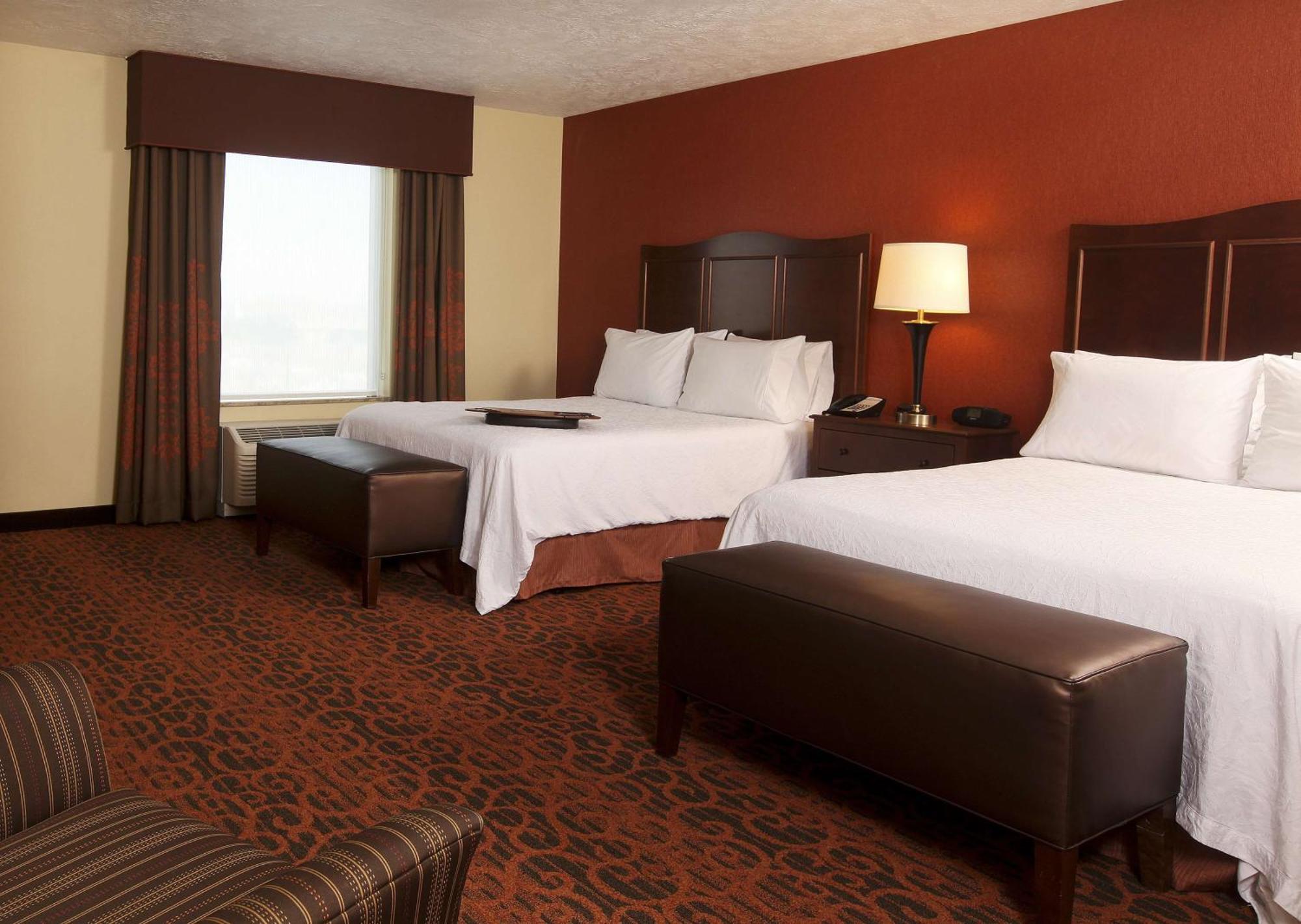 Queen Room Two Queen Beds Non-Smoking
