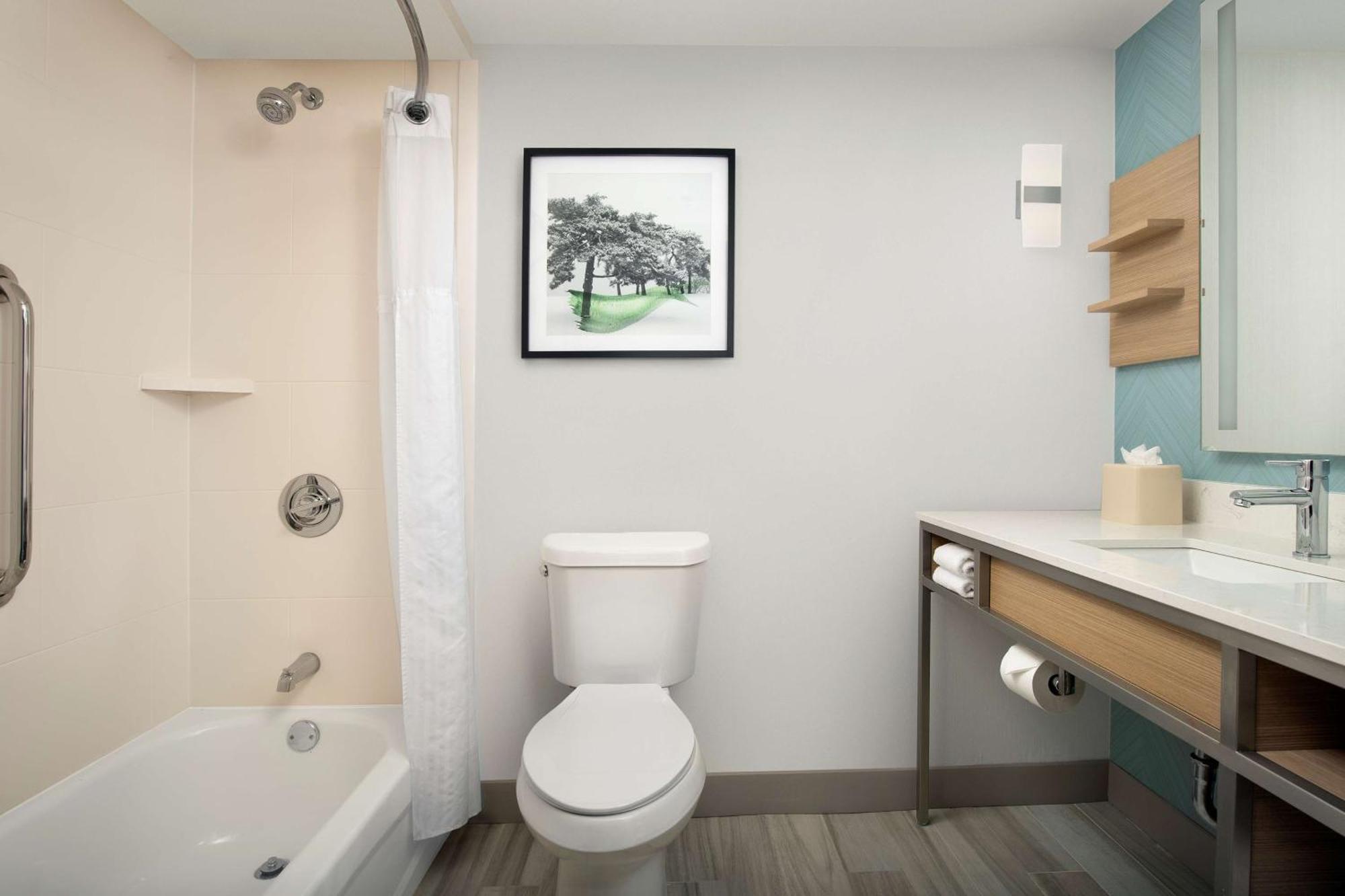 Junior Suite with Two Queen Beds