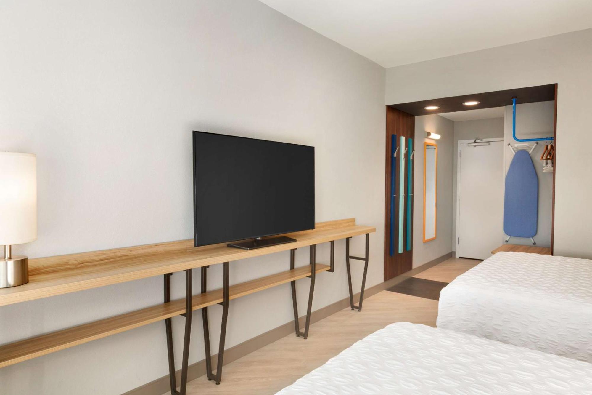 Queen Room with Two Queen Beds