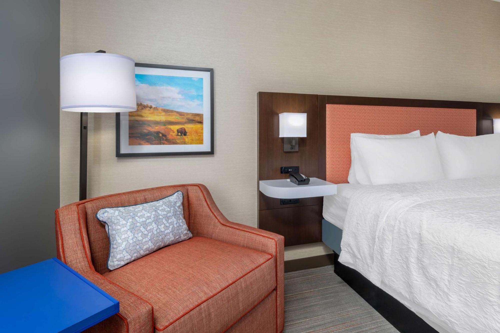 King Room - Hearing Access/Non-Smoking