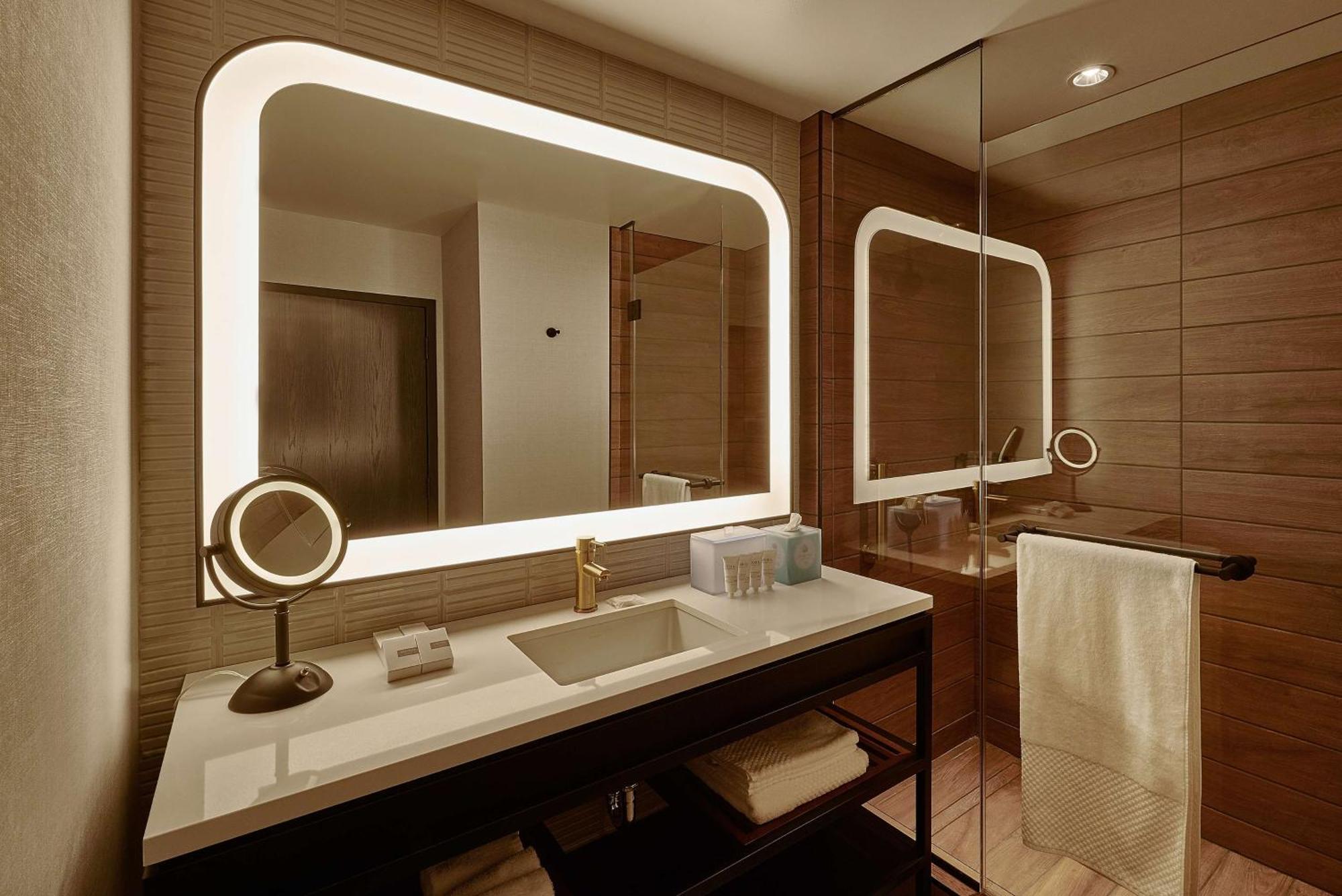 King Room High Floor