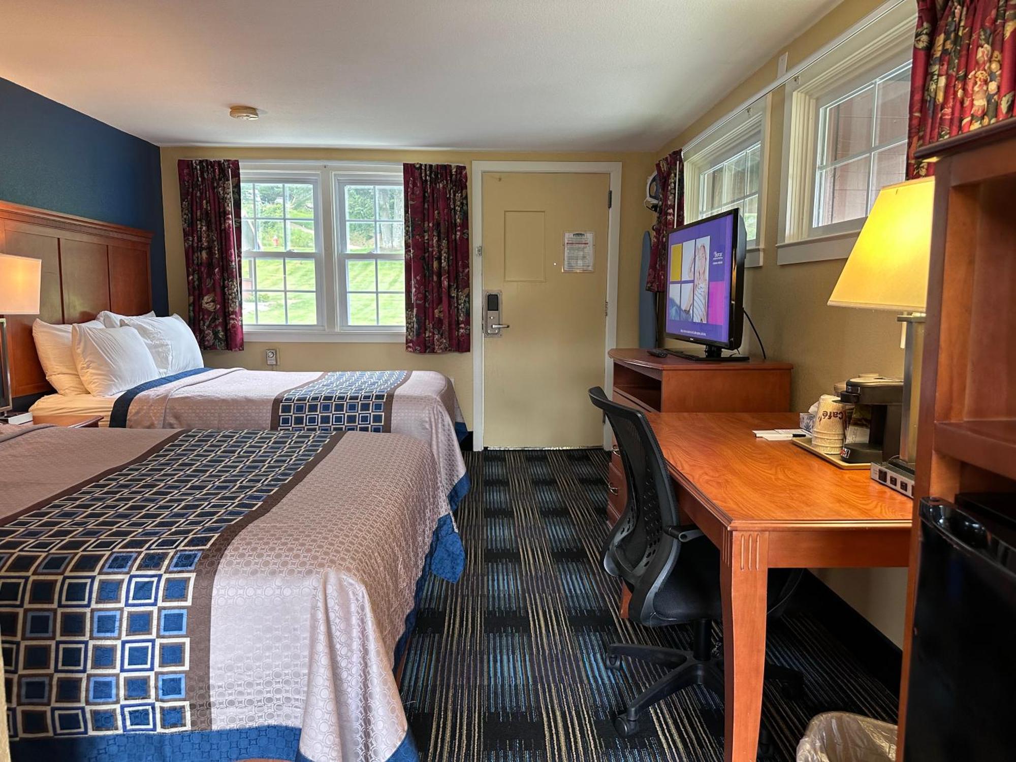 Double Room Two Double Beds