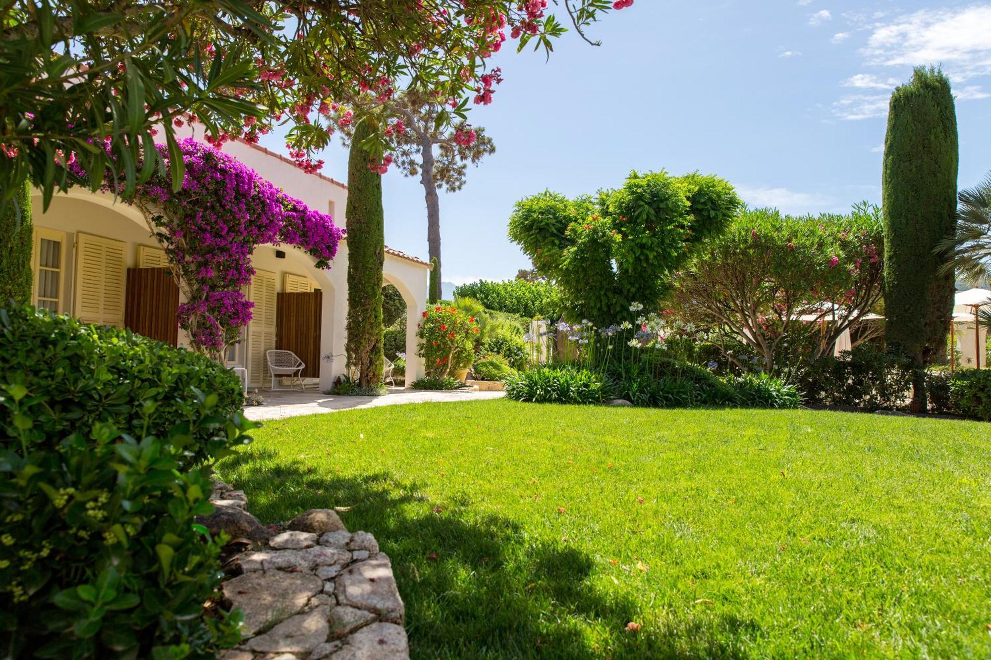 Double Room Garden View