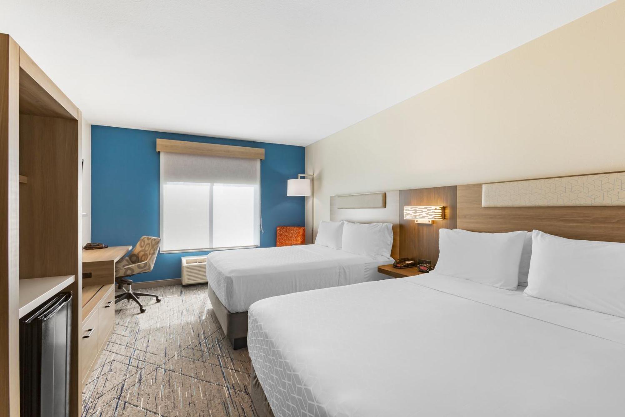 Standard Room Two Queen Beds