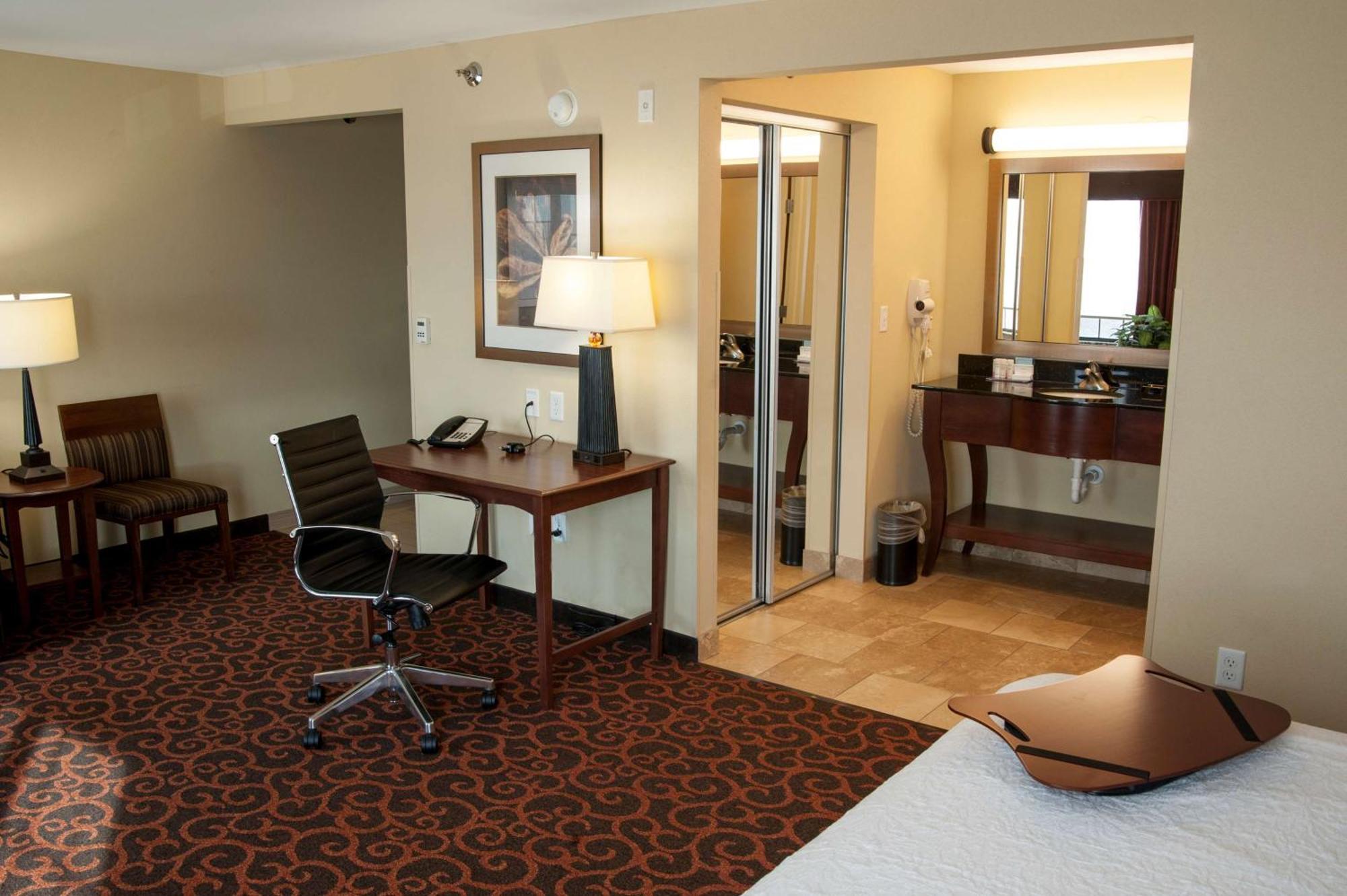 King Studio Suite Non-Smoking