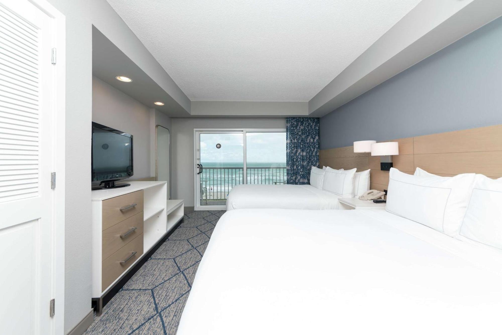 Queen Suite Two Queen Beds Ocean View