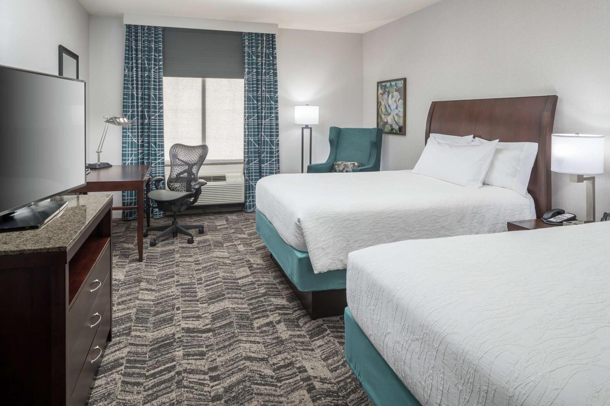 Queen Room Two Queen Beds
