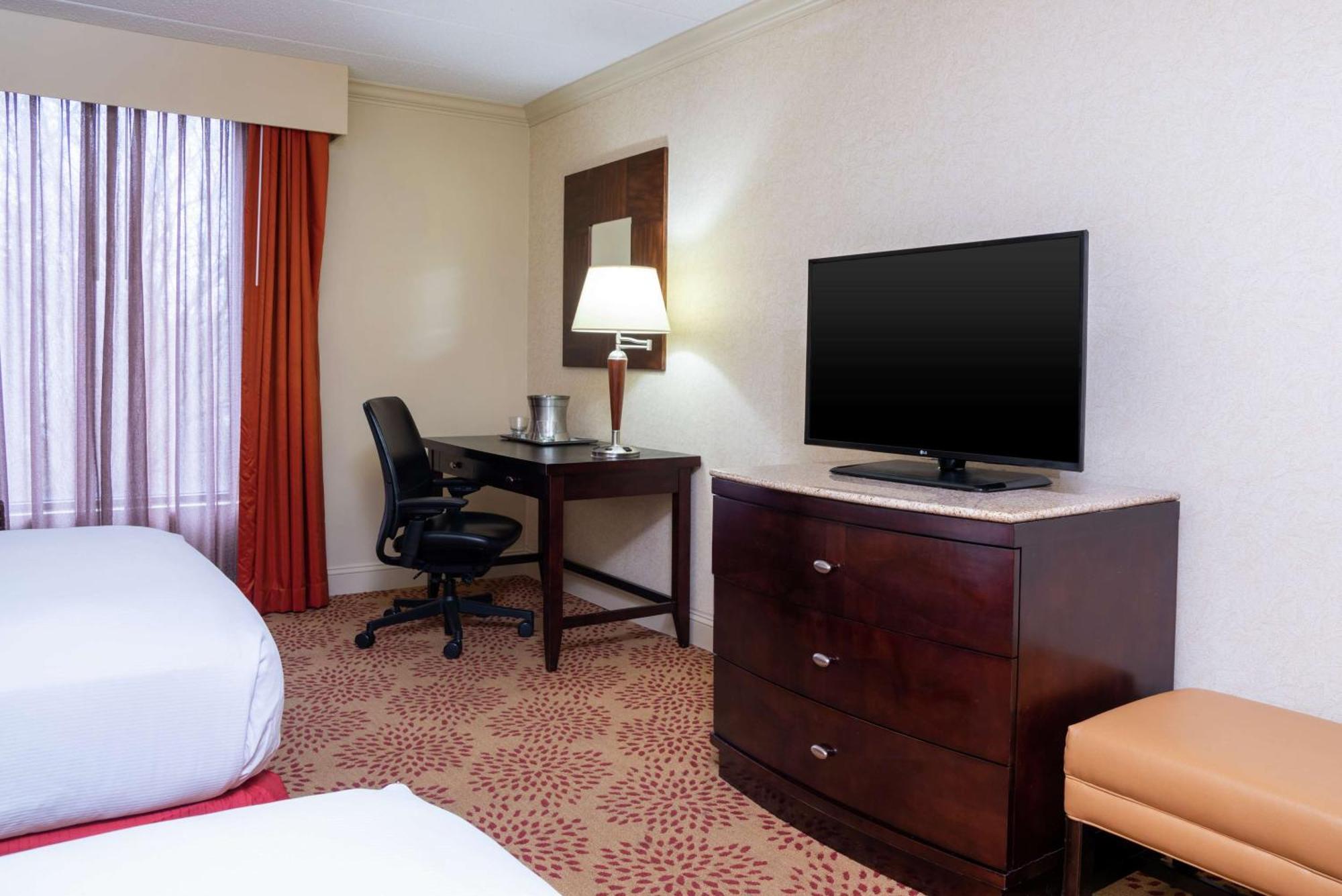 Queen Room Two Queen Beds