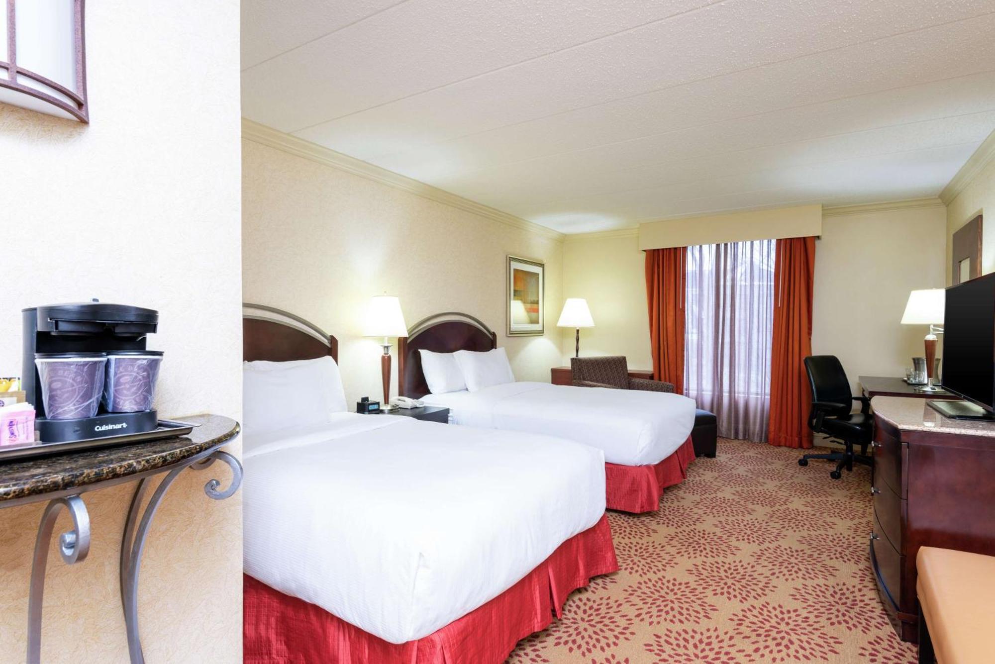 Queen Room Two Queen Beds
