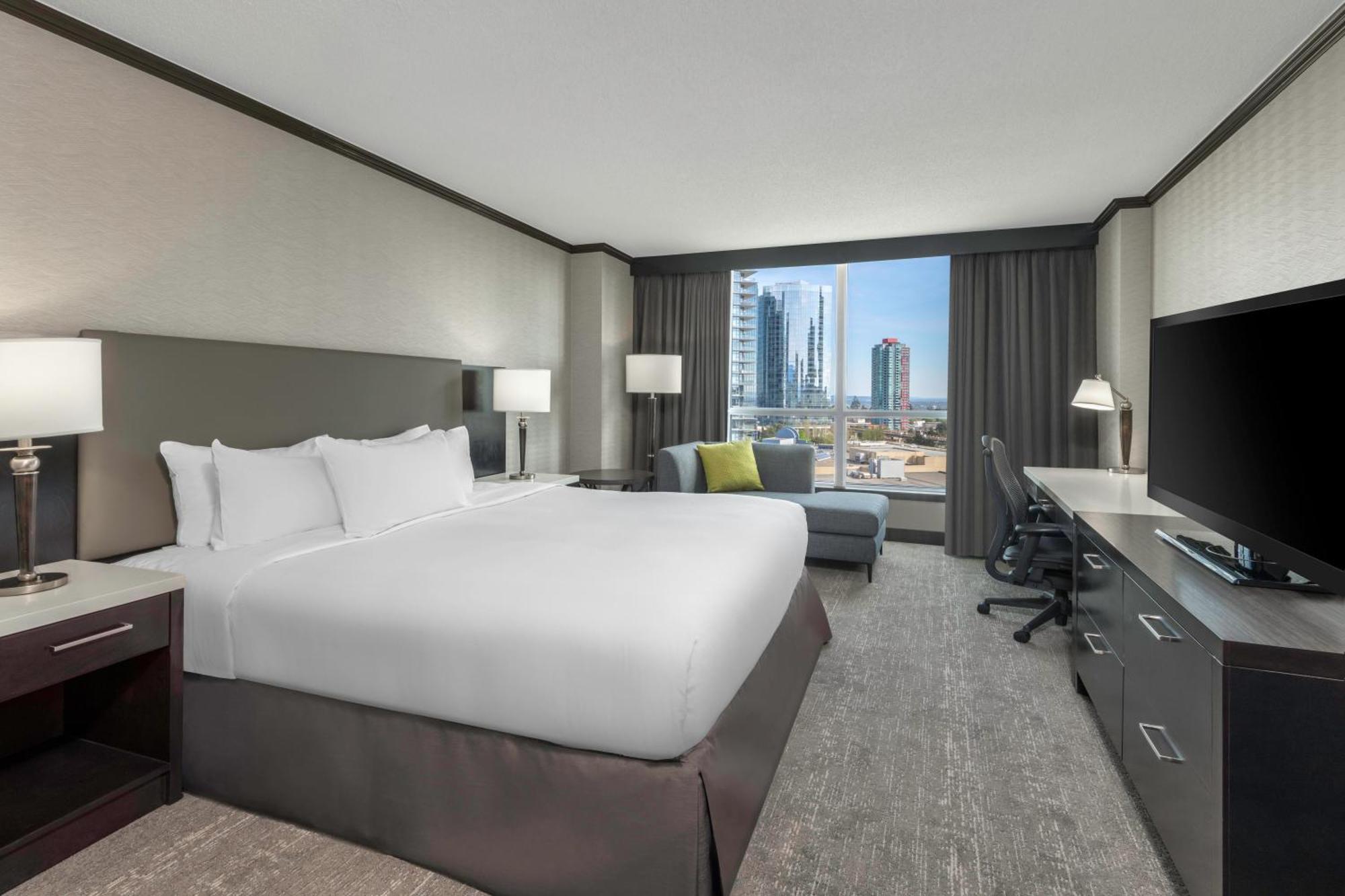 Deluxe King Room High Floor