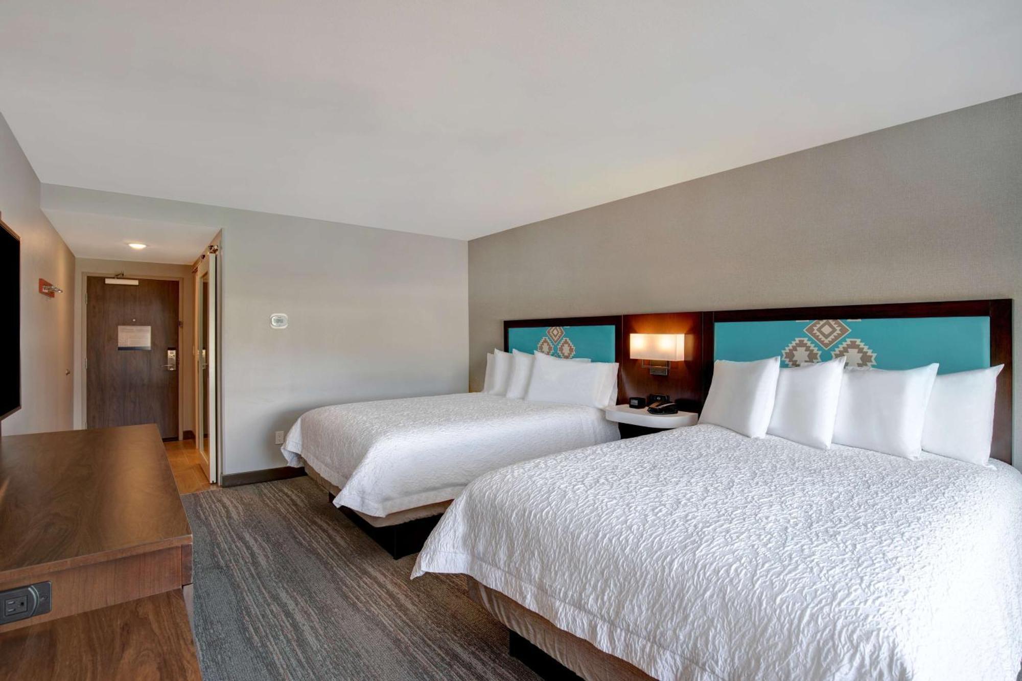 Queen Room Two Queen Beds