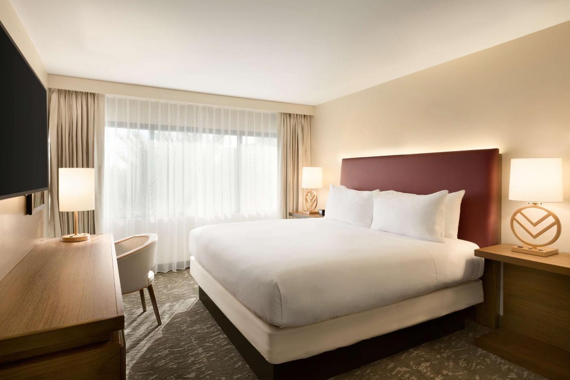 One-Bedroom King Suite Mobility Accessible