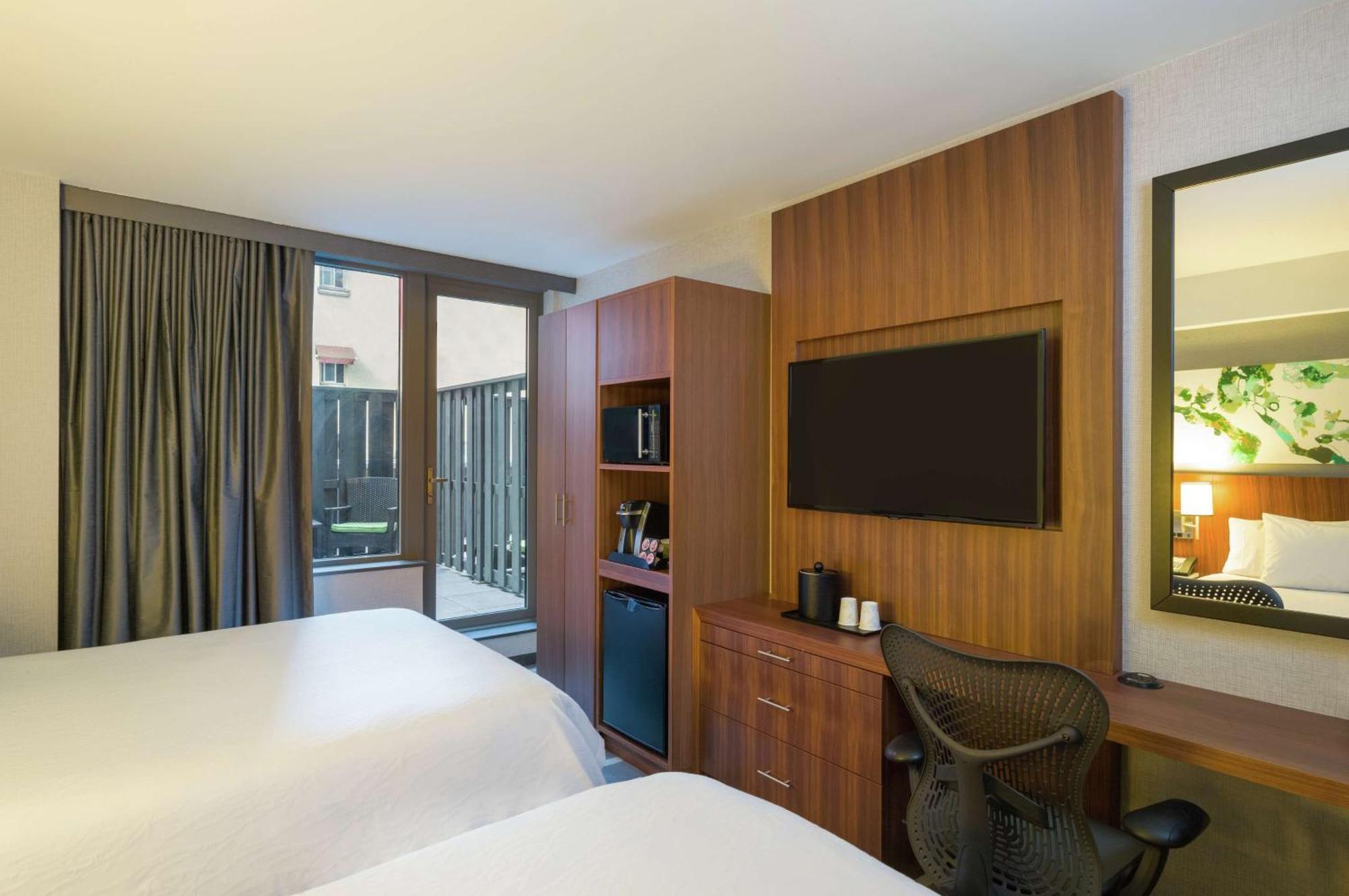 Double Room City View