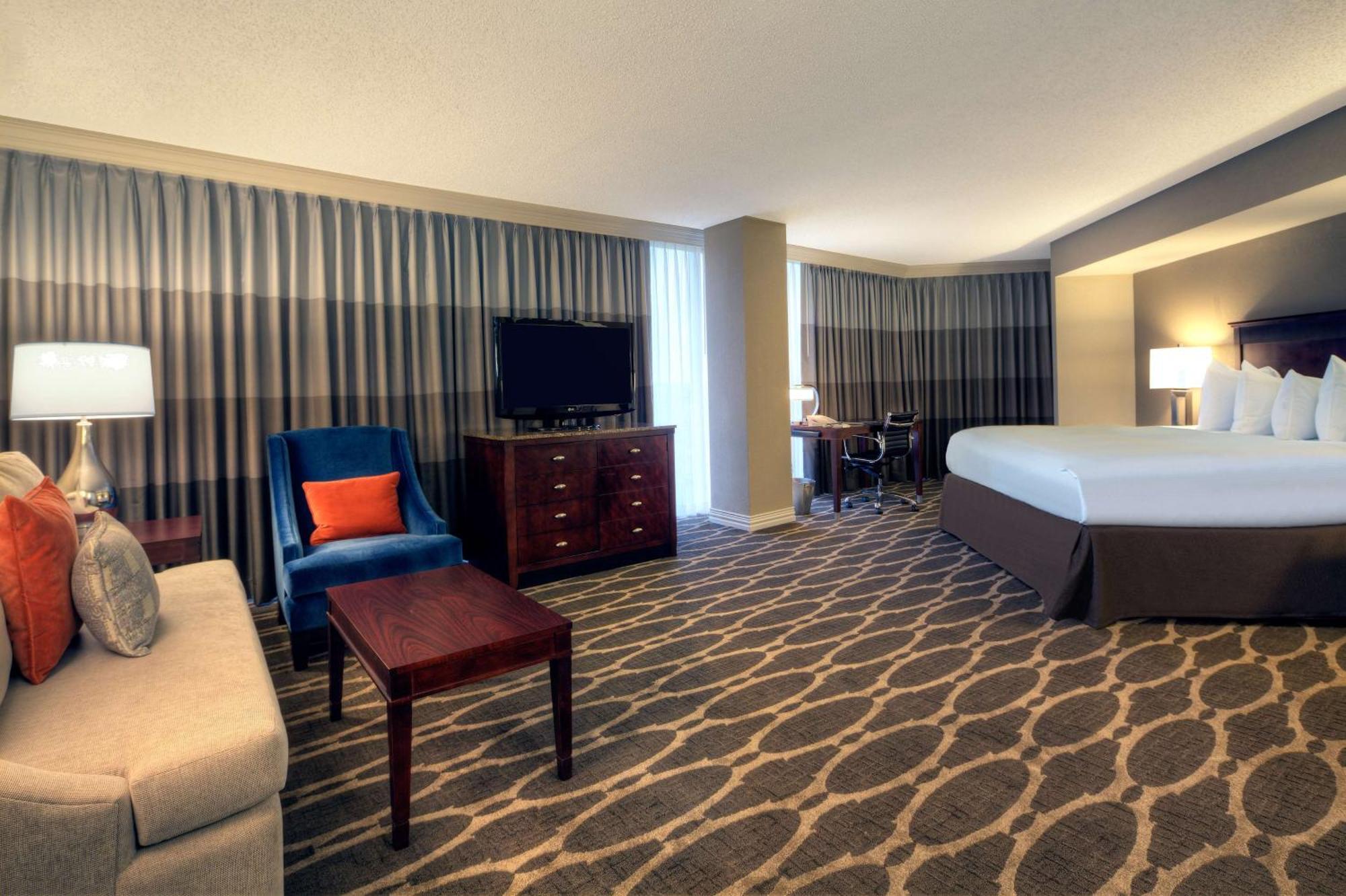 Junior King Suite with Seating Area,1278818089:JPEG