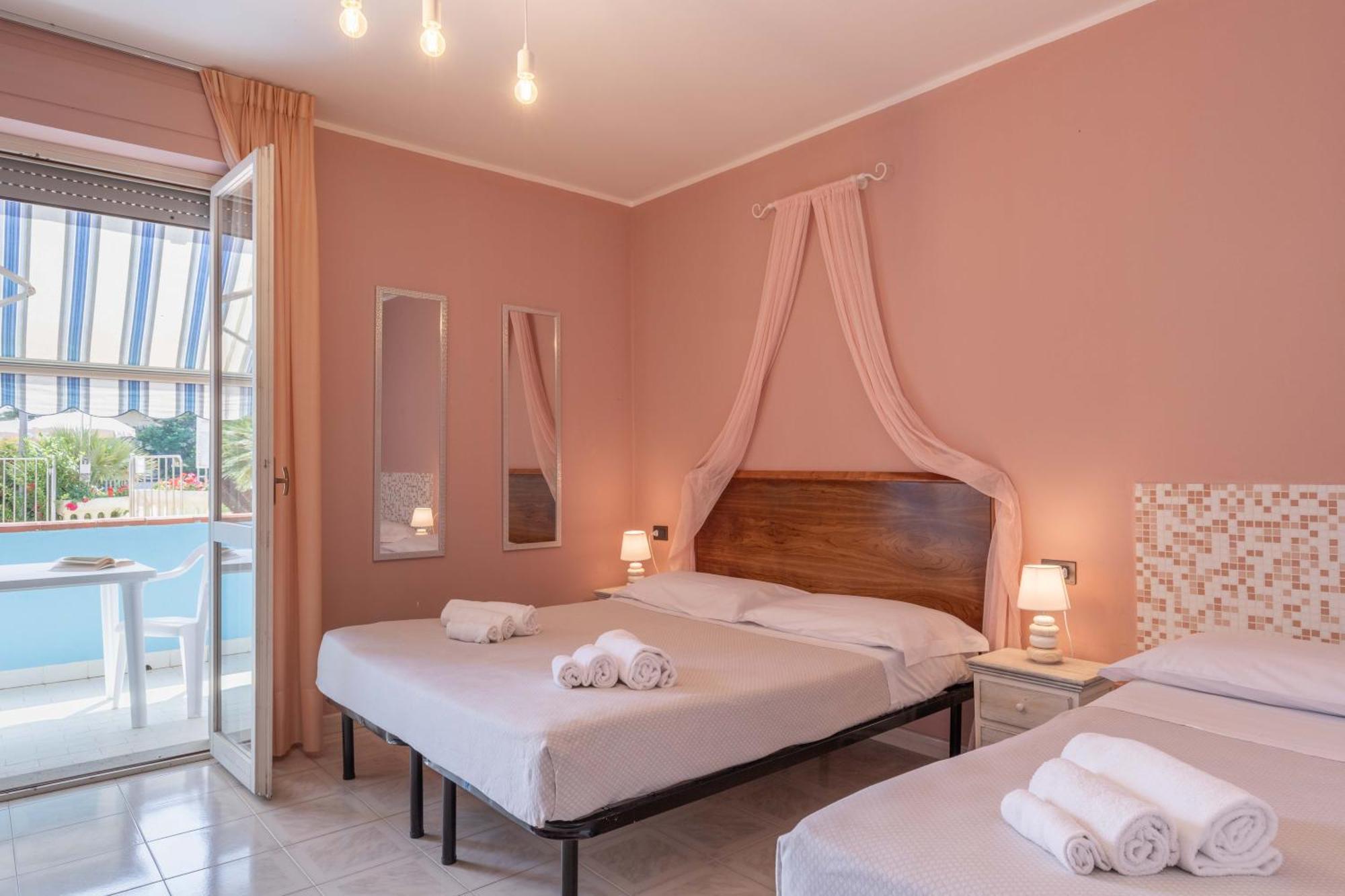 Triple Room Balcony