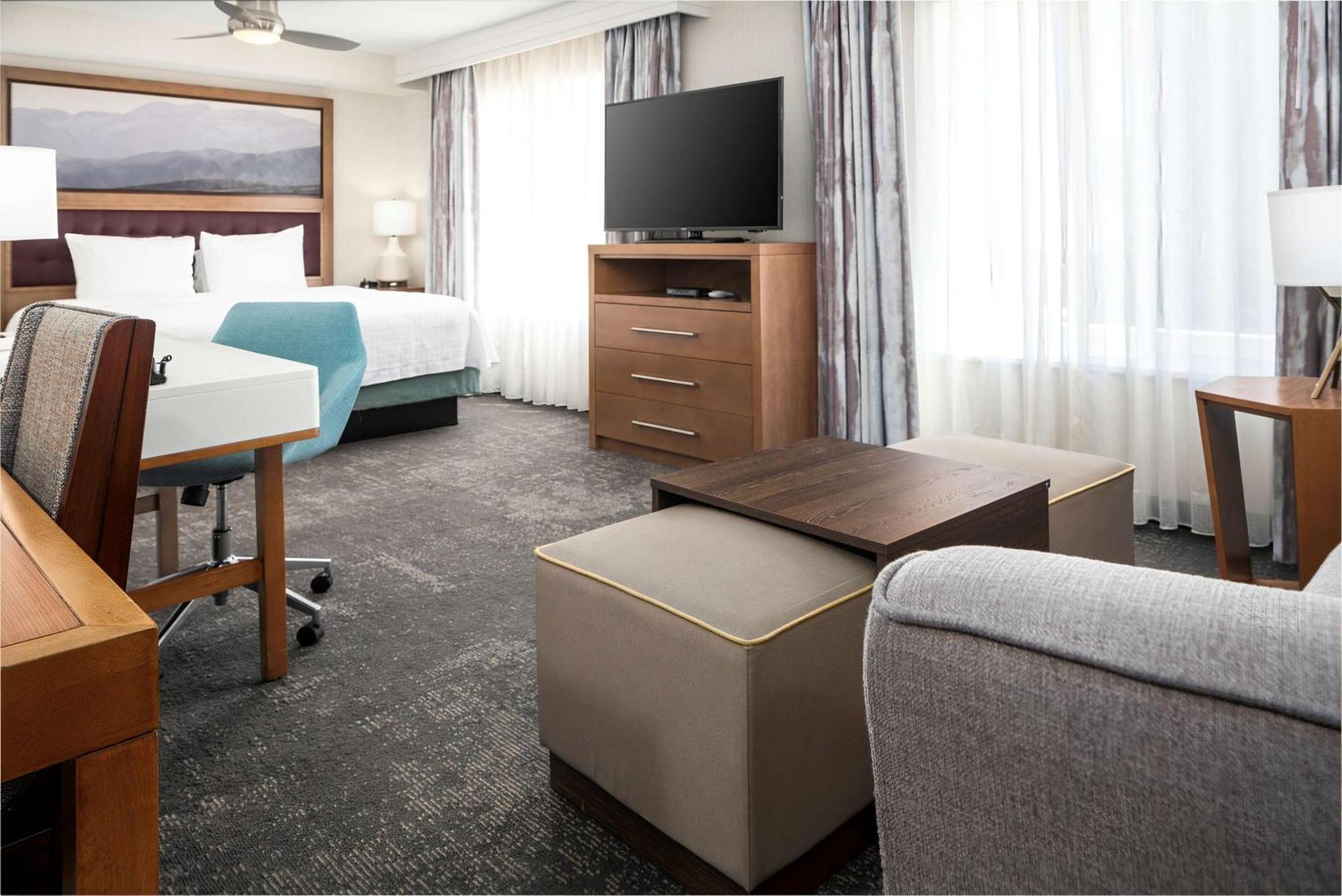 King Studio Suite
