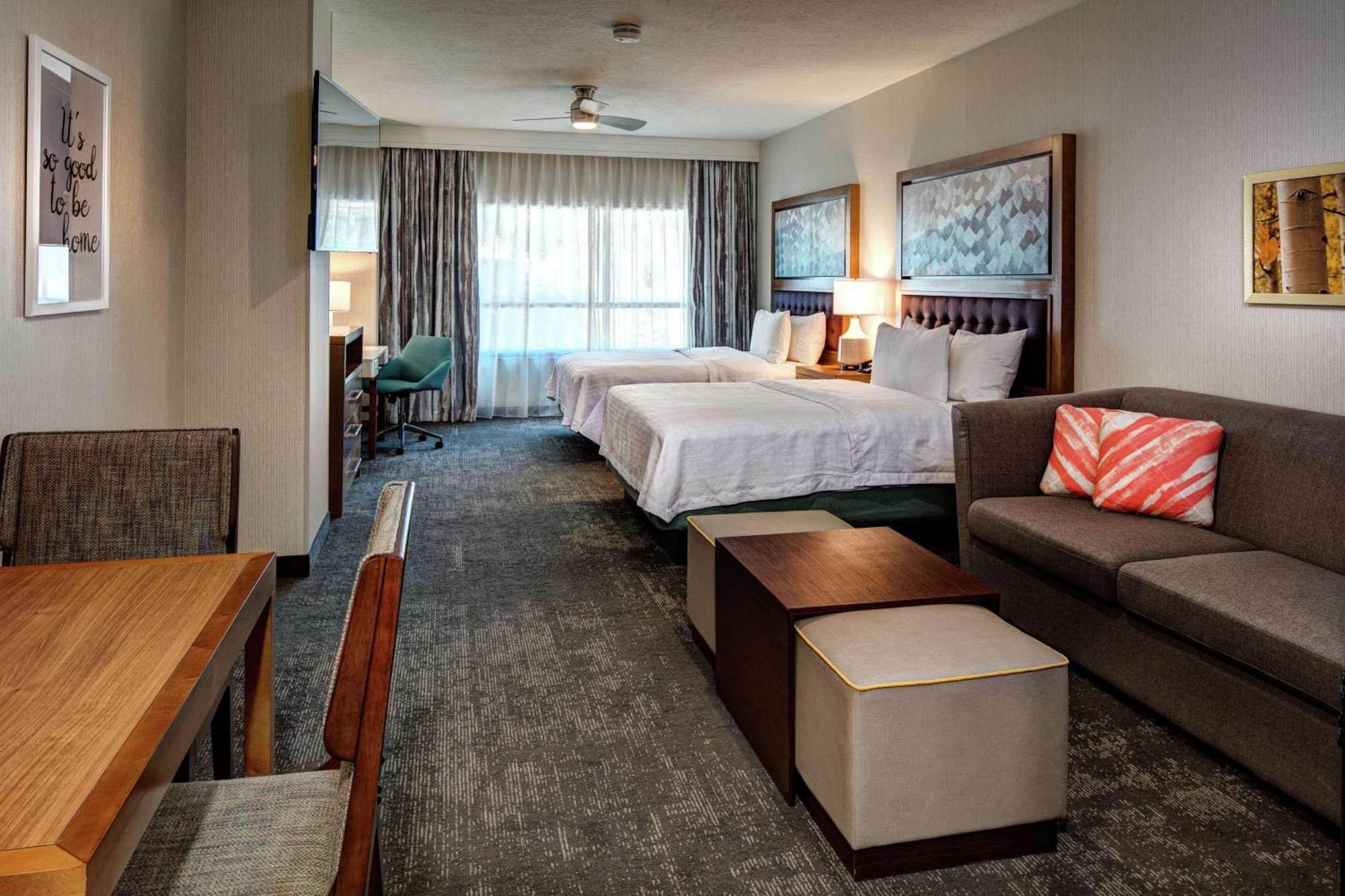Queen Room Two Queen Beds Disability Access or Non-Smoking