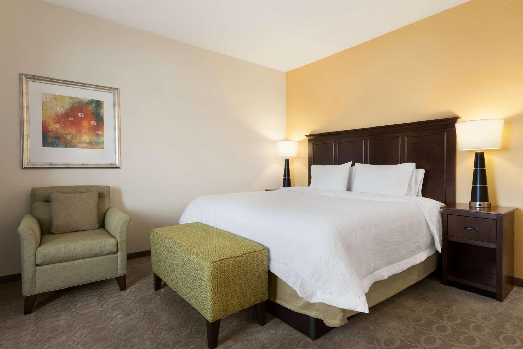 Premium King Room Non-Smoking