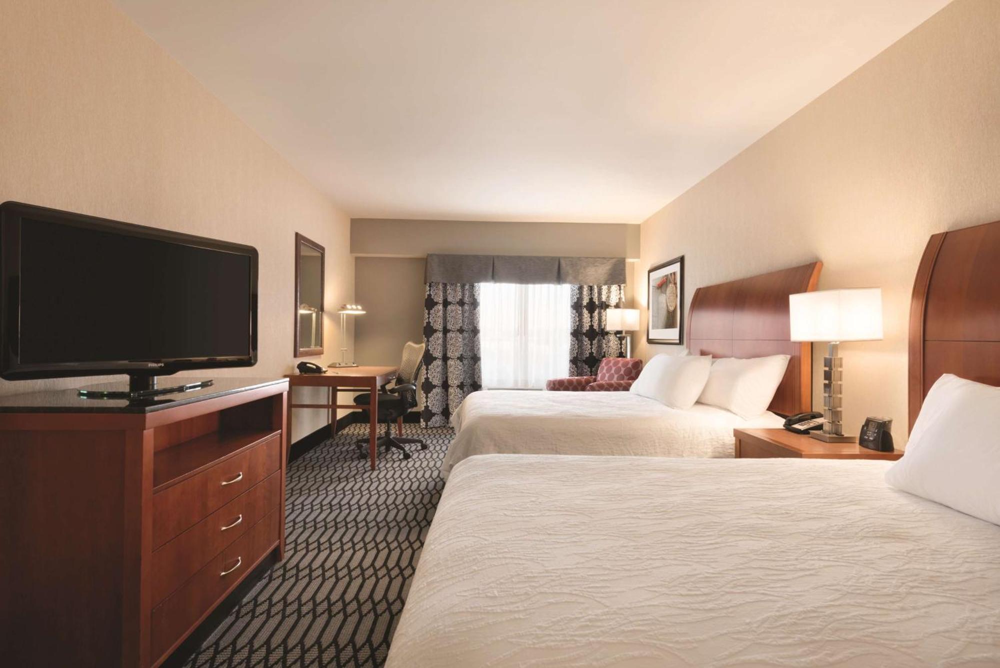 Queen Room Two Queen Beds