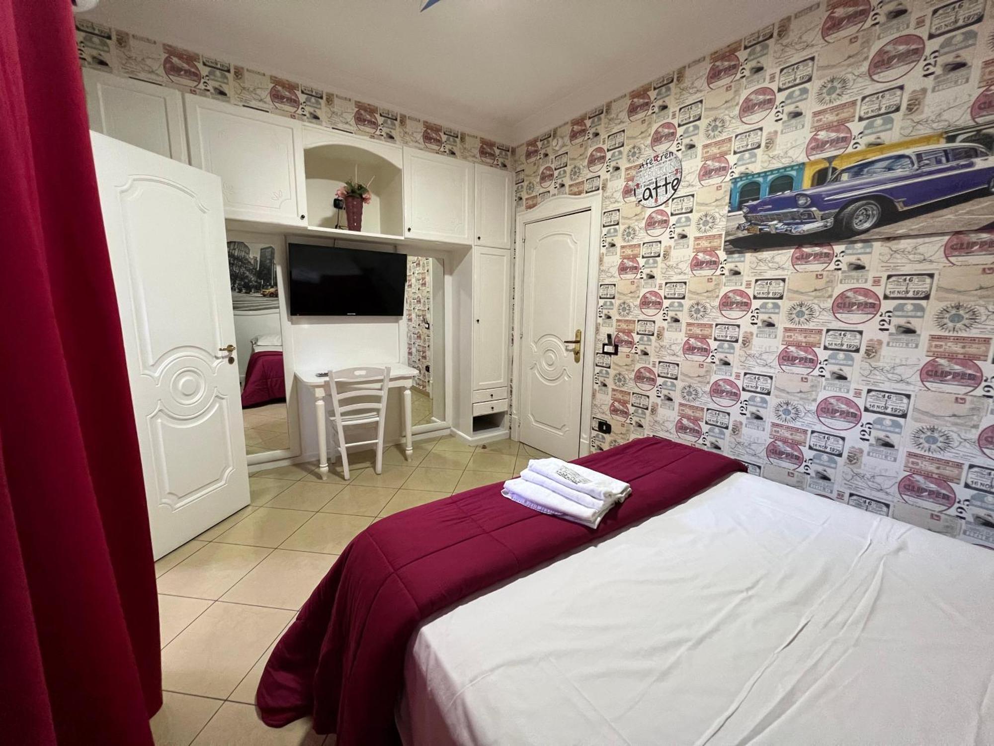 Deluxe Single Room