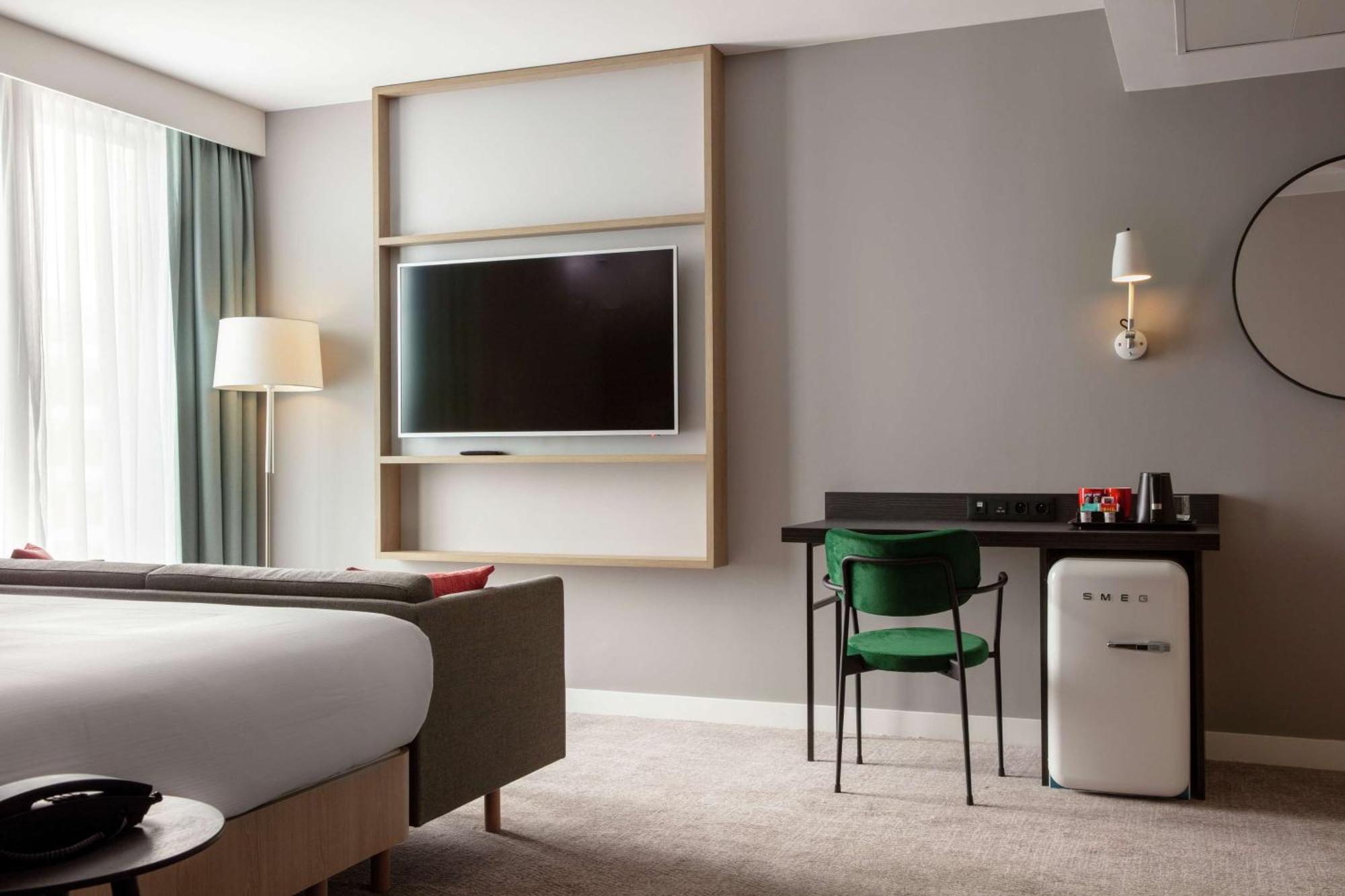 King Room Sofa Bed