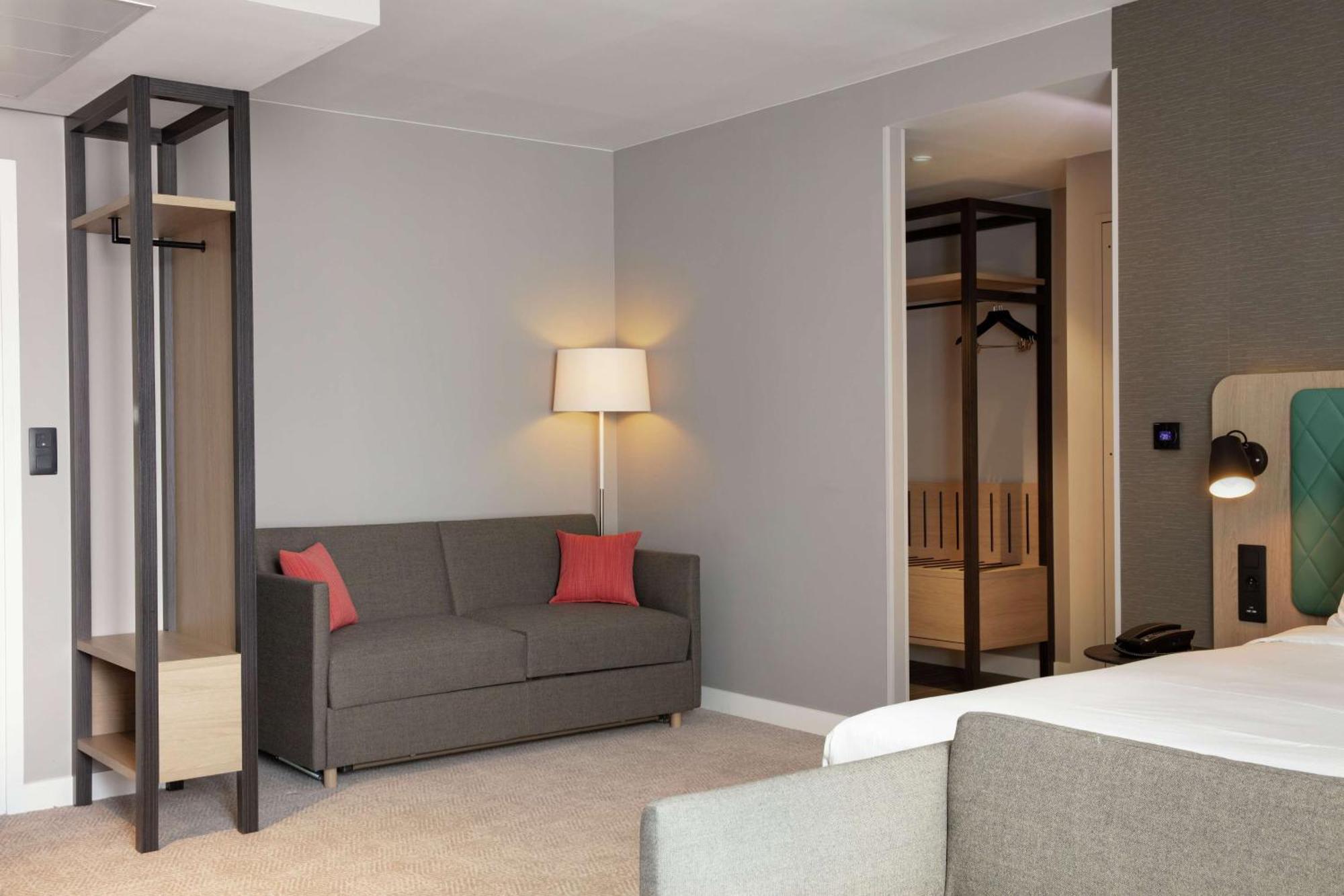 King Room Sofa Bed