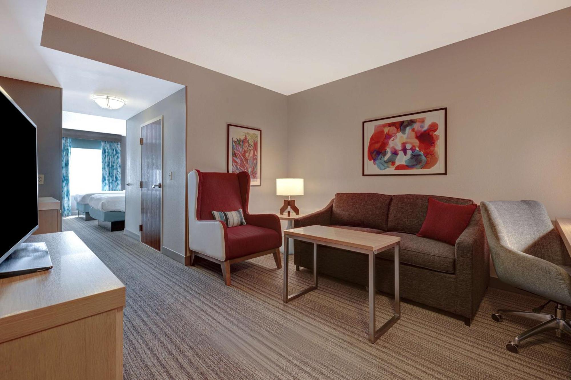 One-Bedroom King Suite