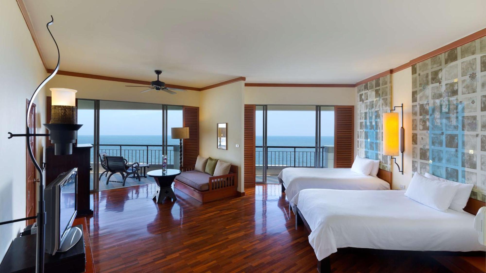 Junior Suite met 2 Aparte Bedden en Uitzicht op Zee
