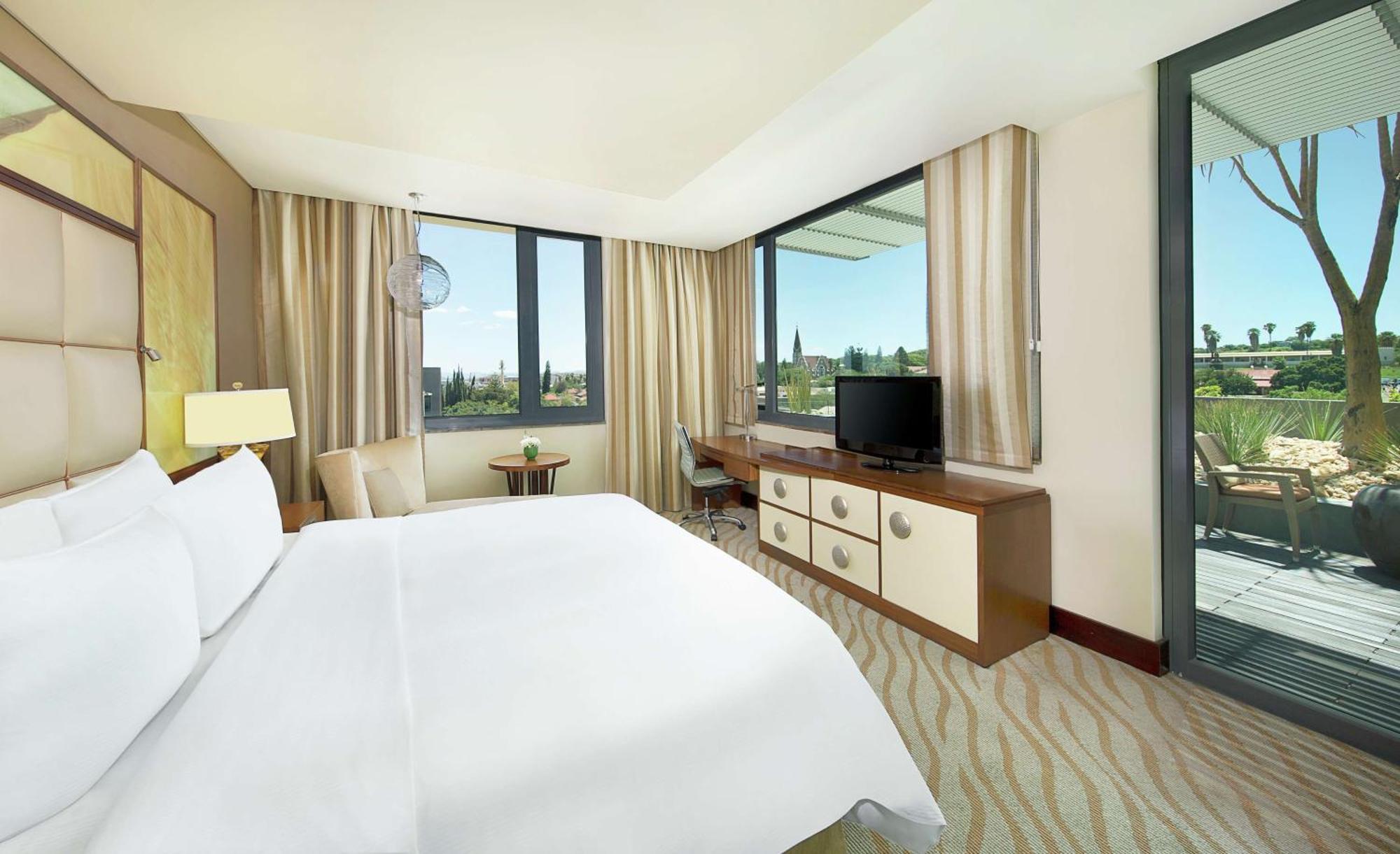 Executive King Room Private Garden