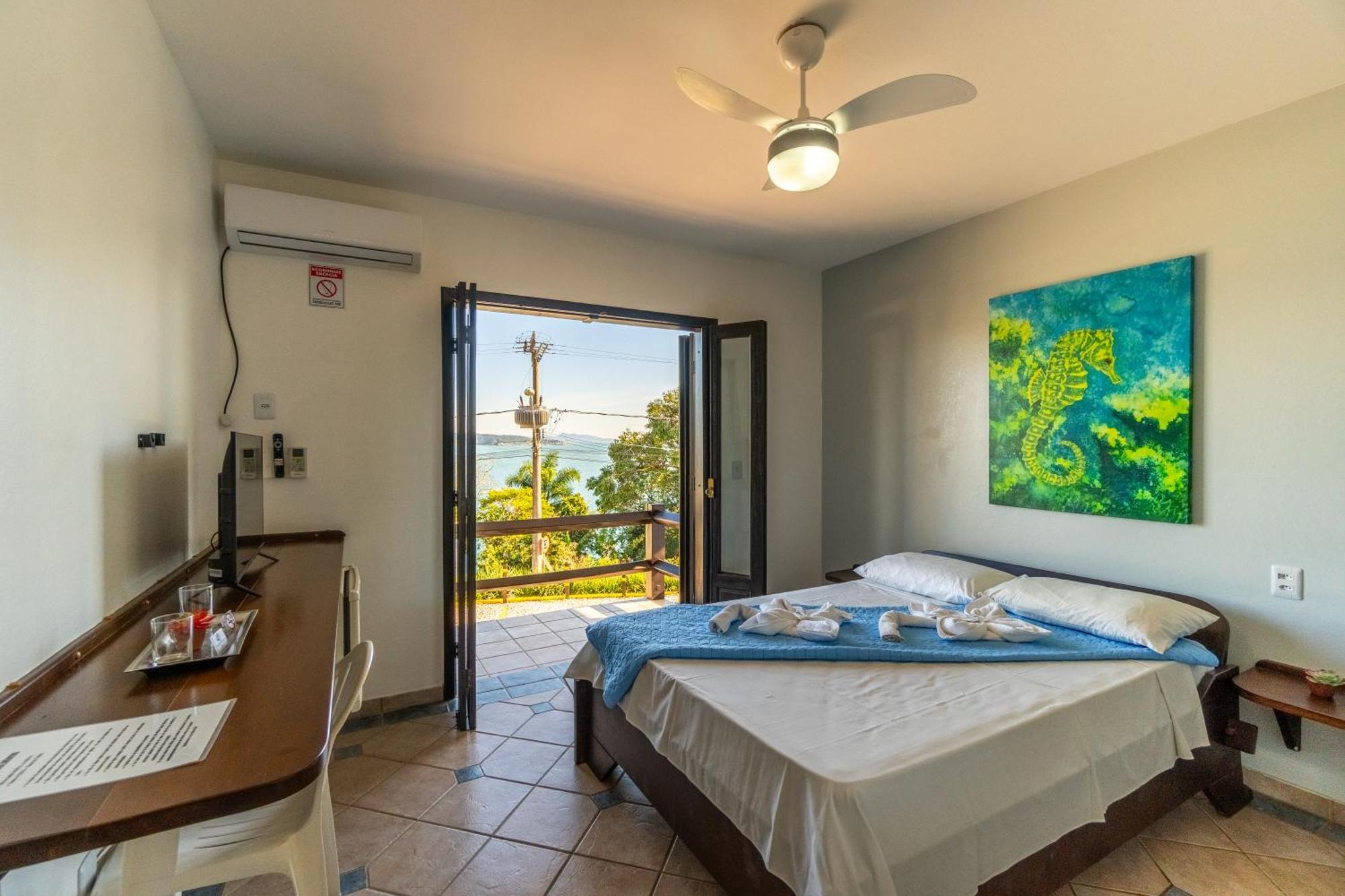 Deluxe Suite Sea View