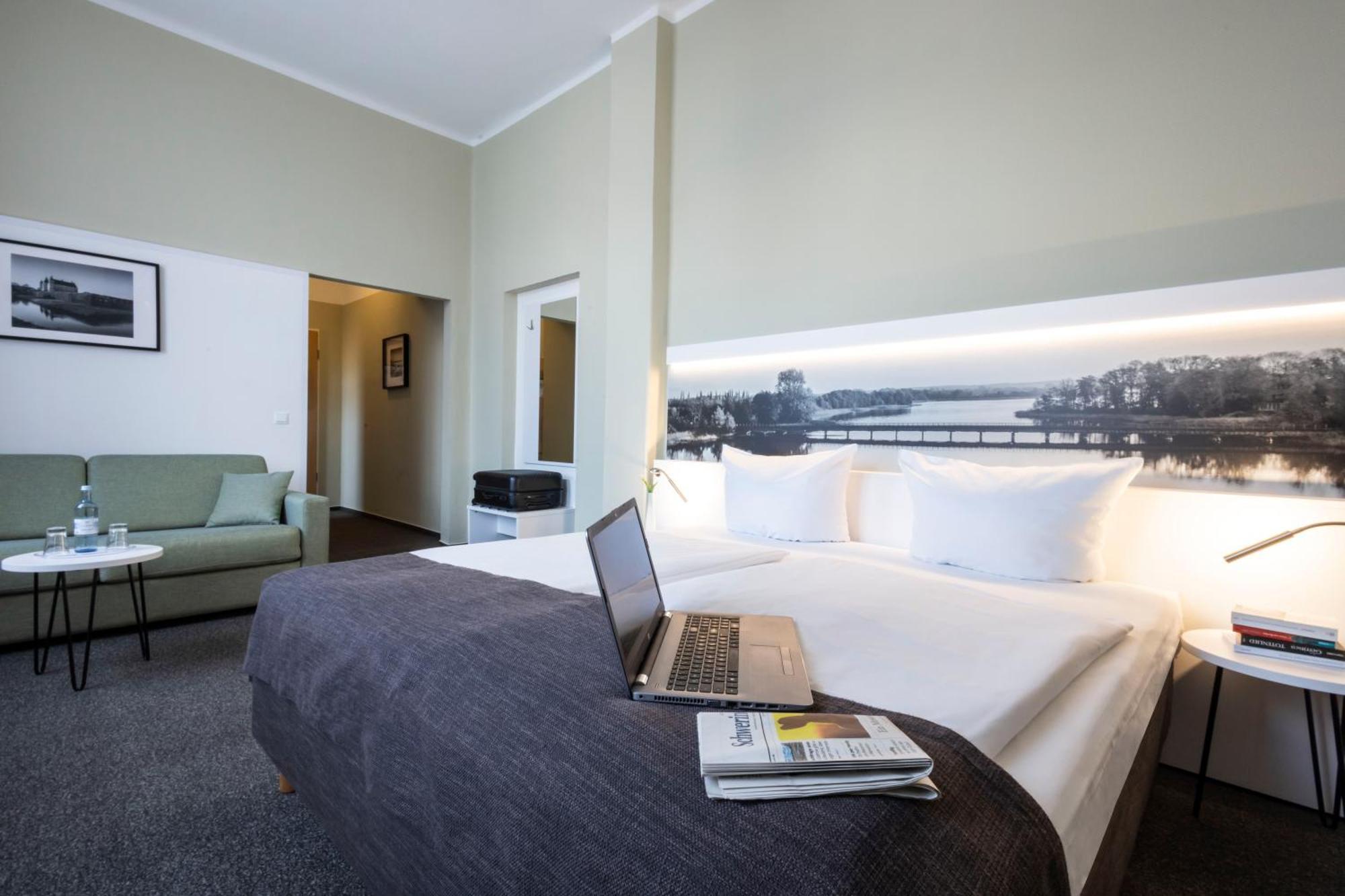 Large Double Room