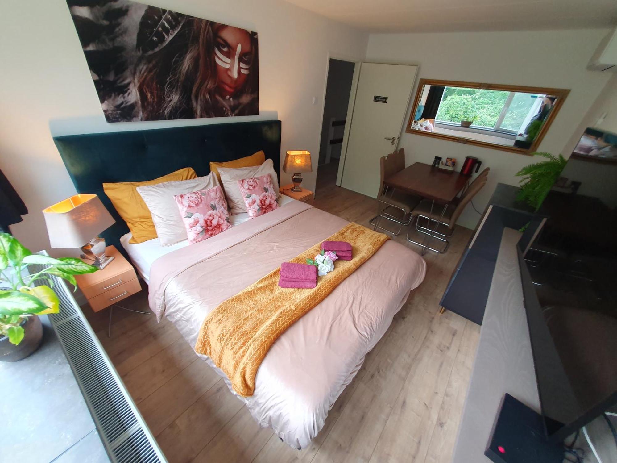 Duplex Quadruple Room