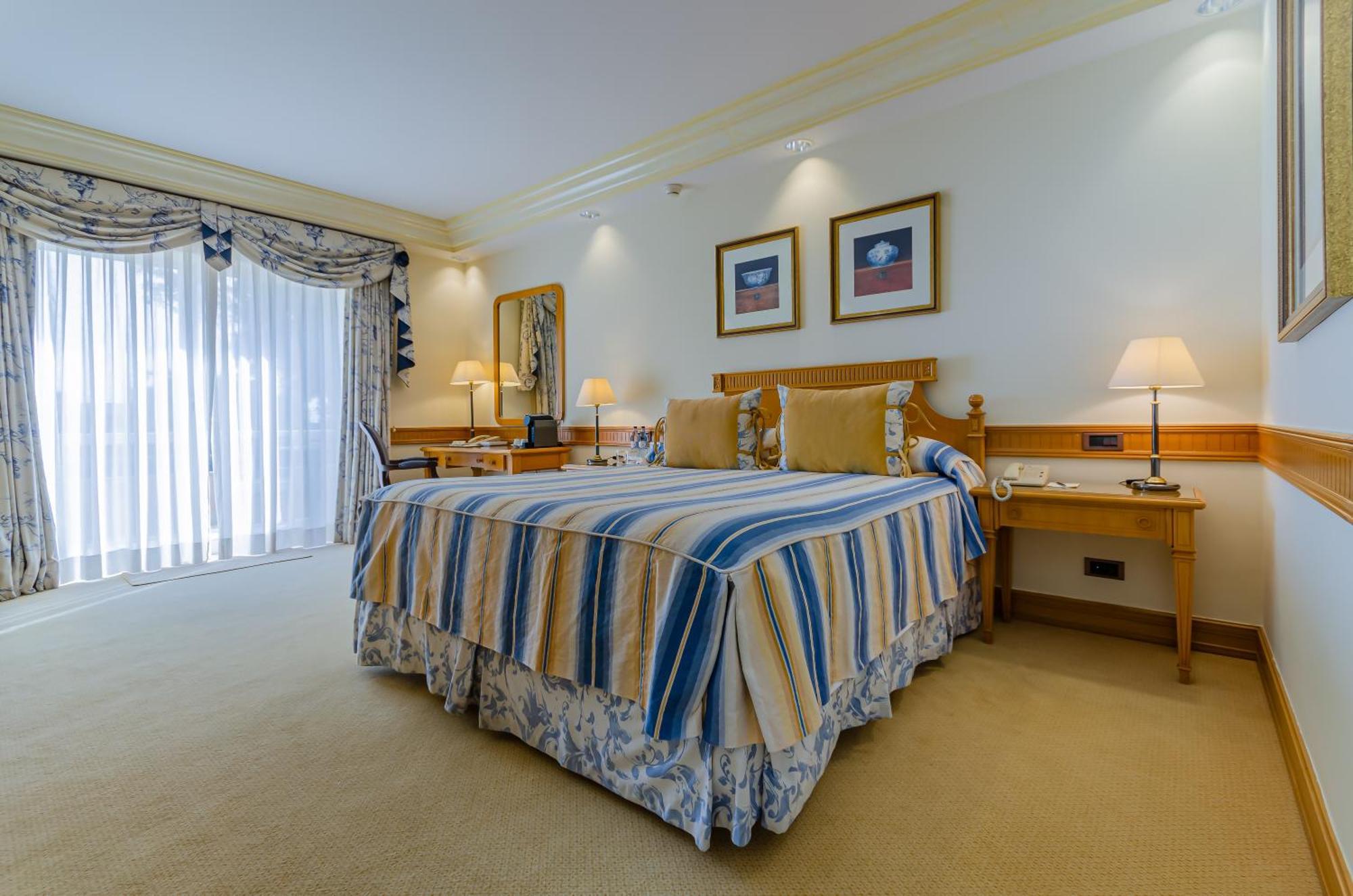 Pool or Garden View Room
