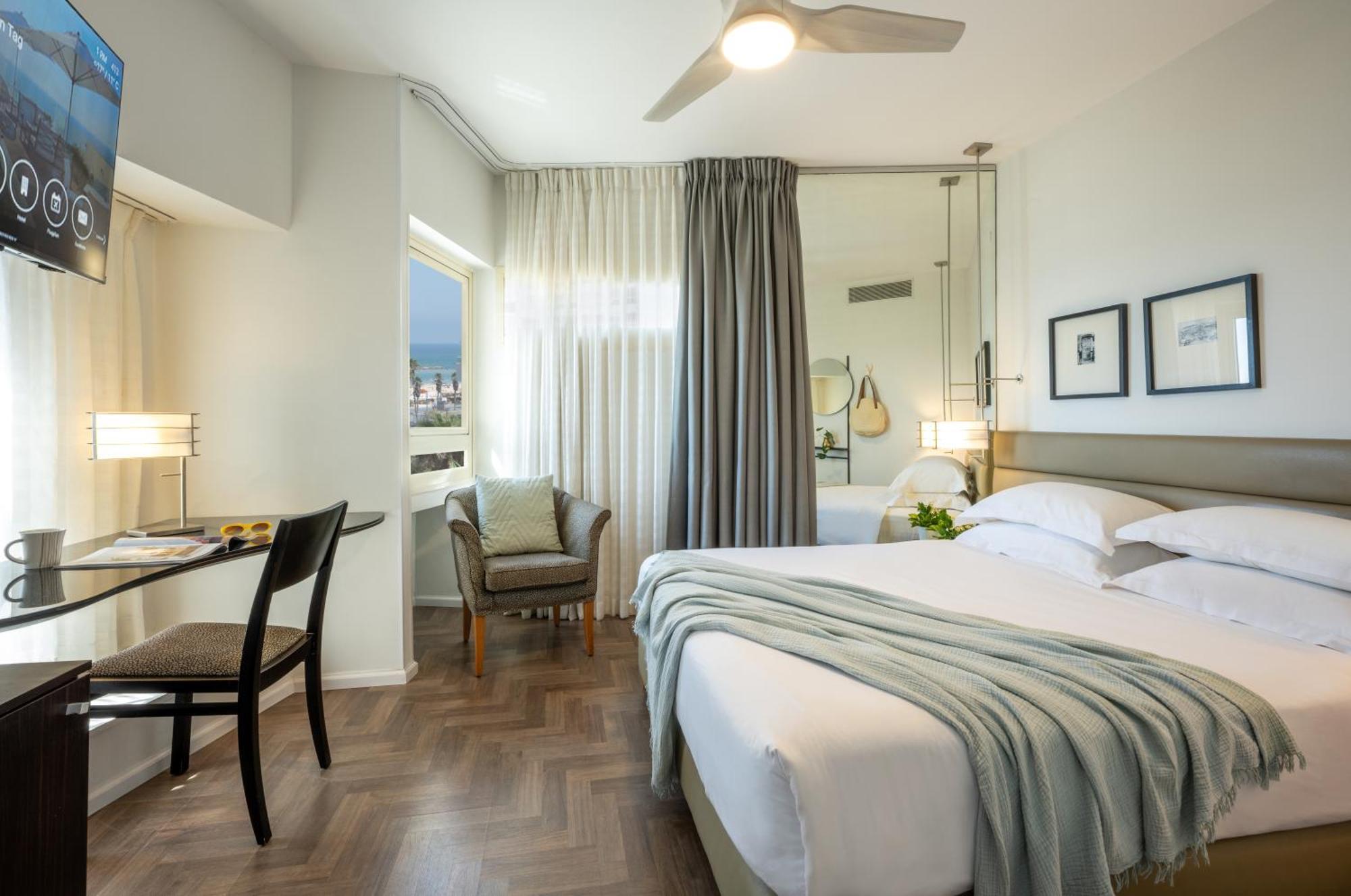 Standard Double Room Sea View