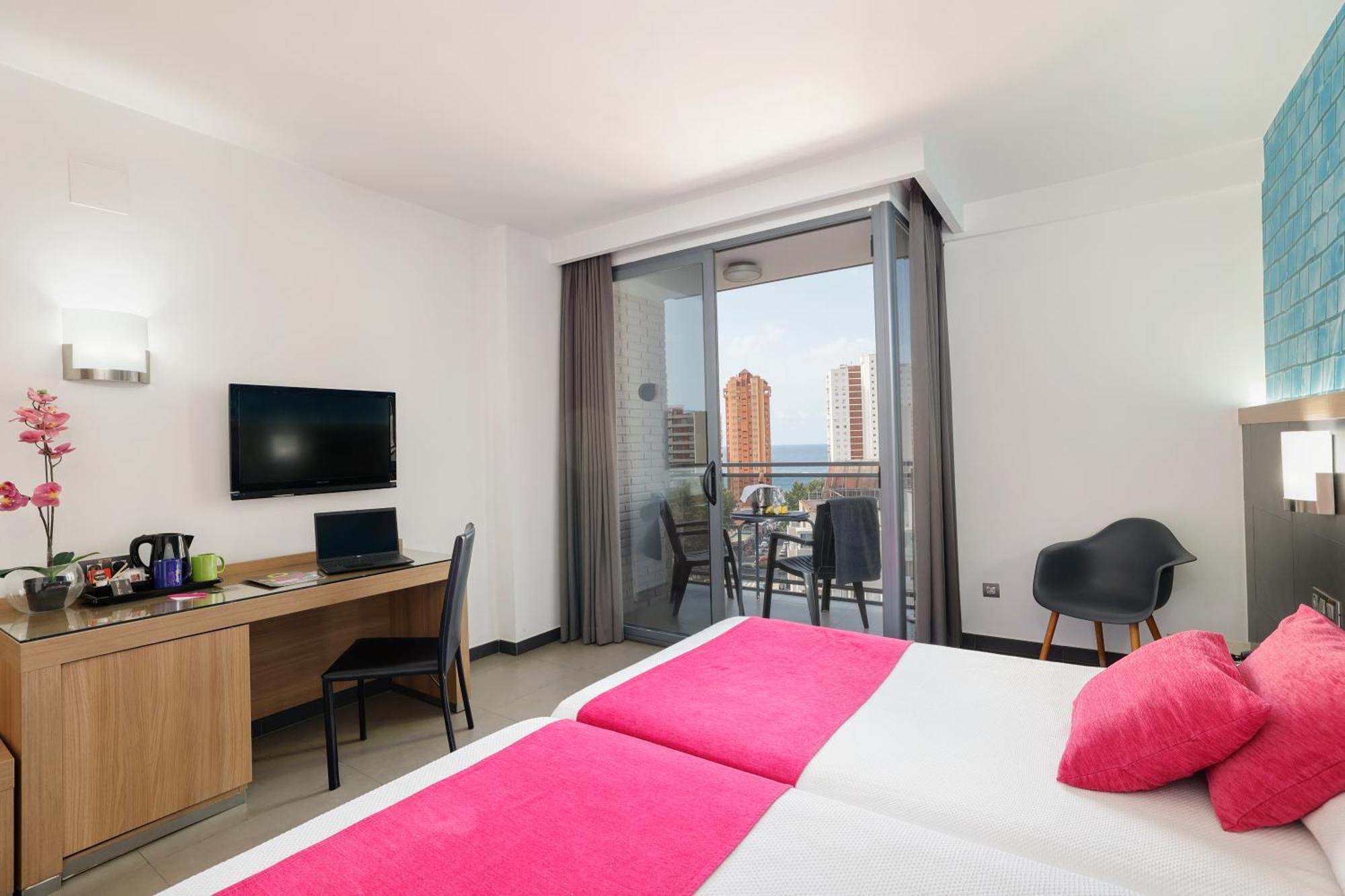 Twin Room Partial Sea View