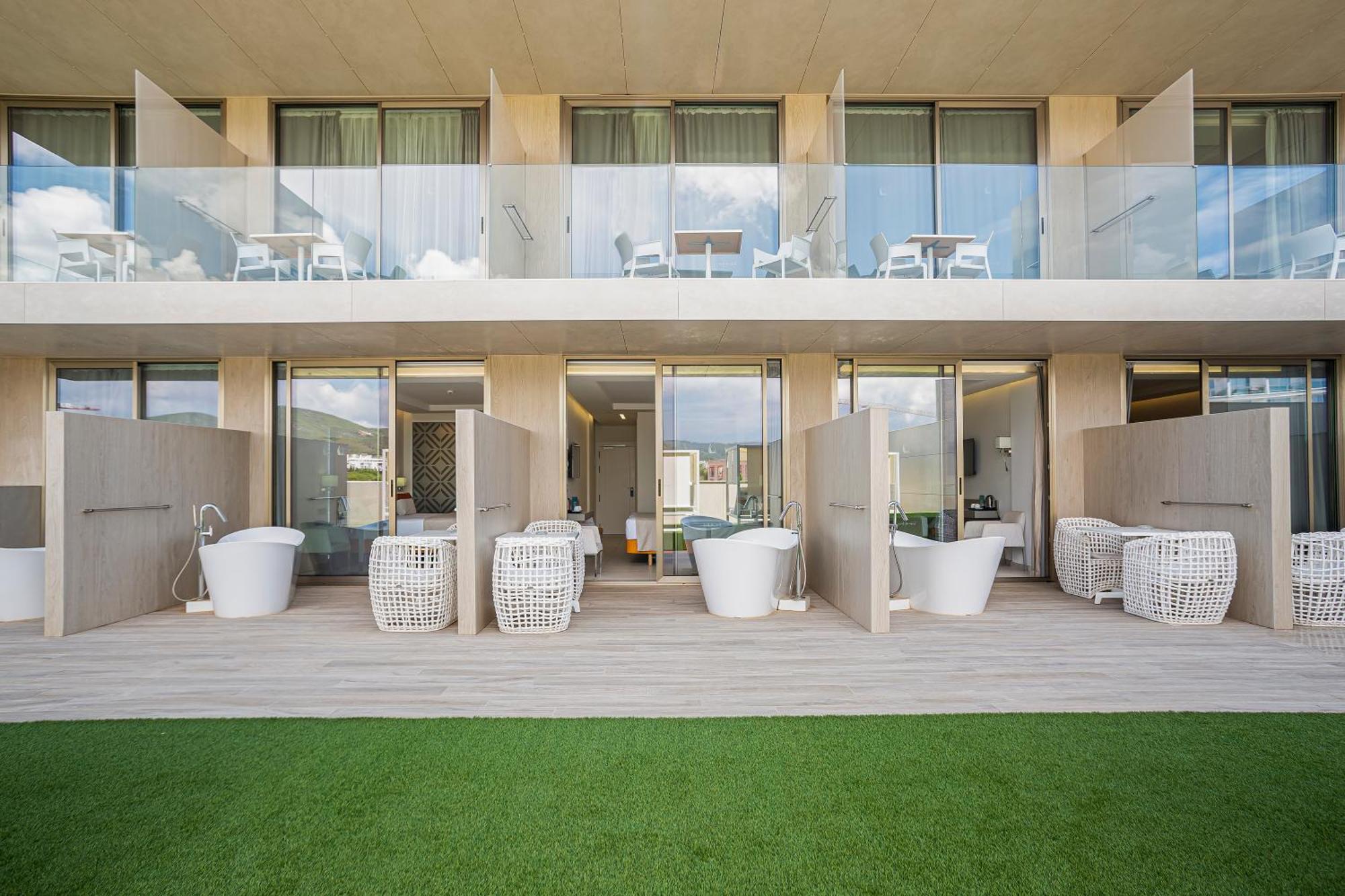 Twin Room Terrace