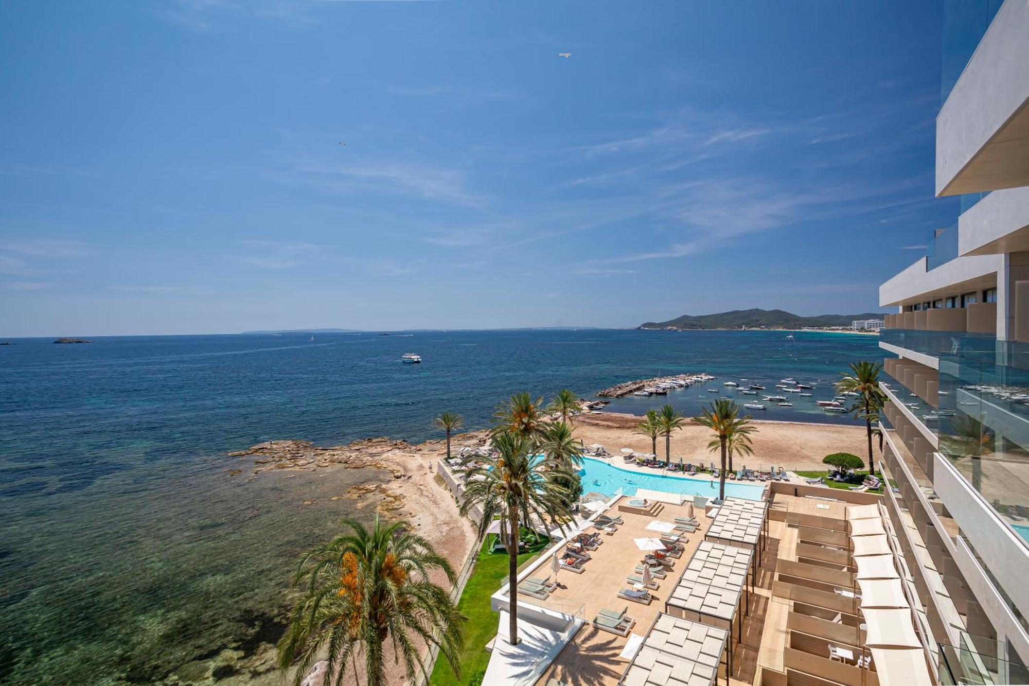 Junior Suite with Free Spa Access,1613663513:JPEG