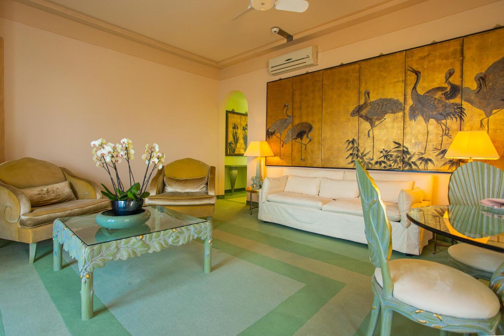 Executive Junior Suite
