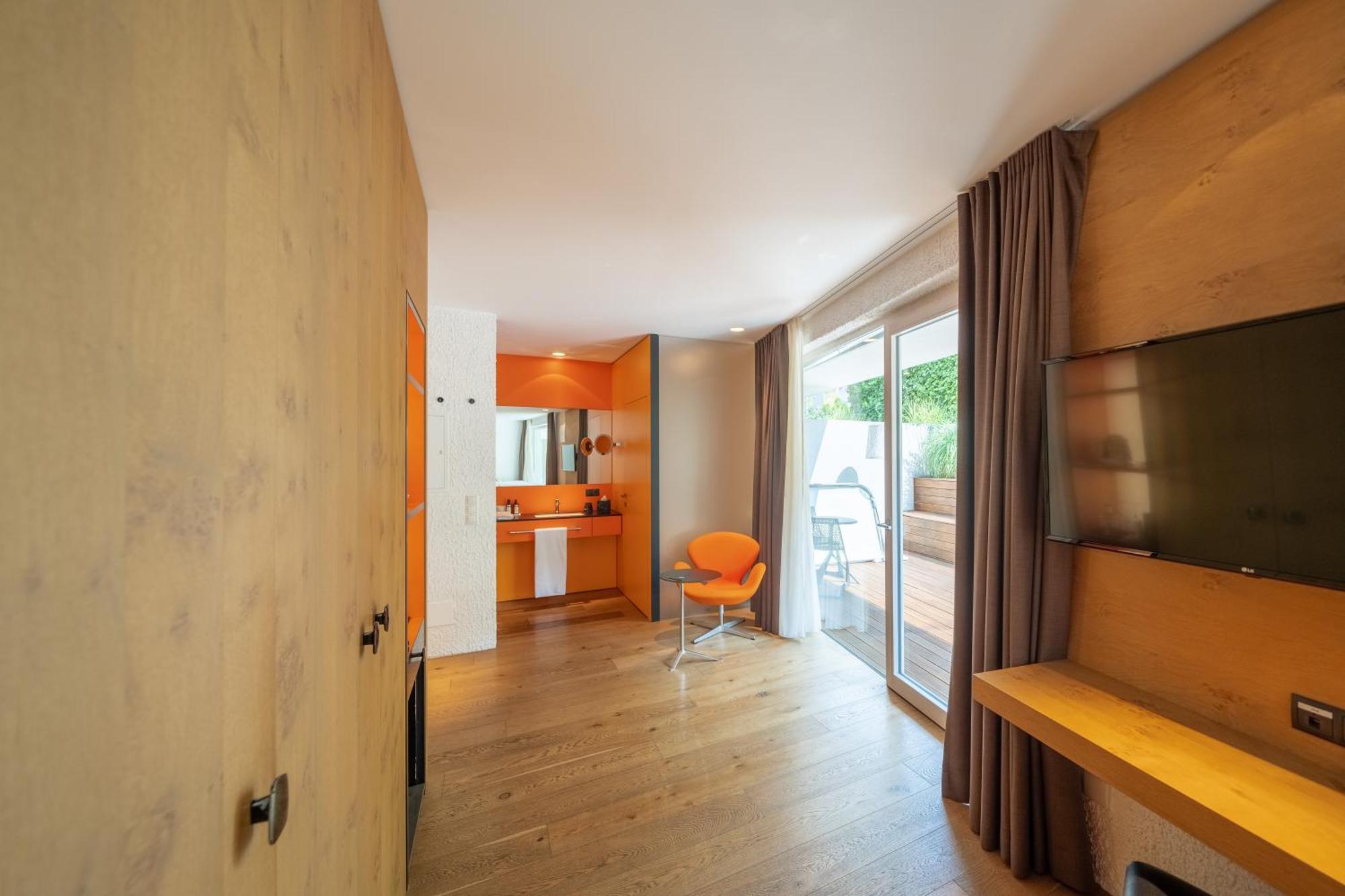 Junior Suite with Private Pool,1553614648:JPEG