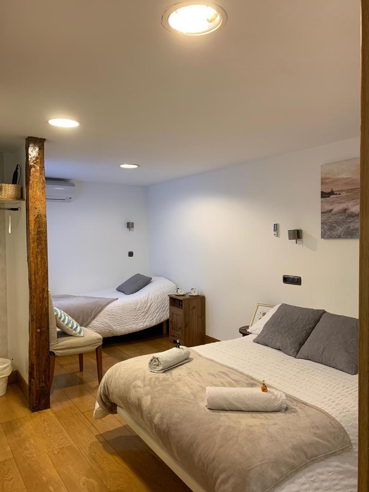 Triple Room Private Bathroom