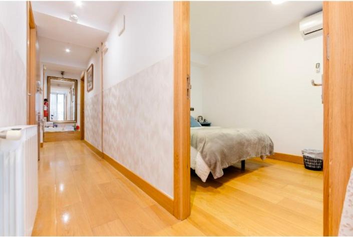 Double Room Private External Bathroom