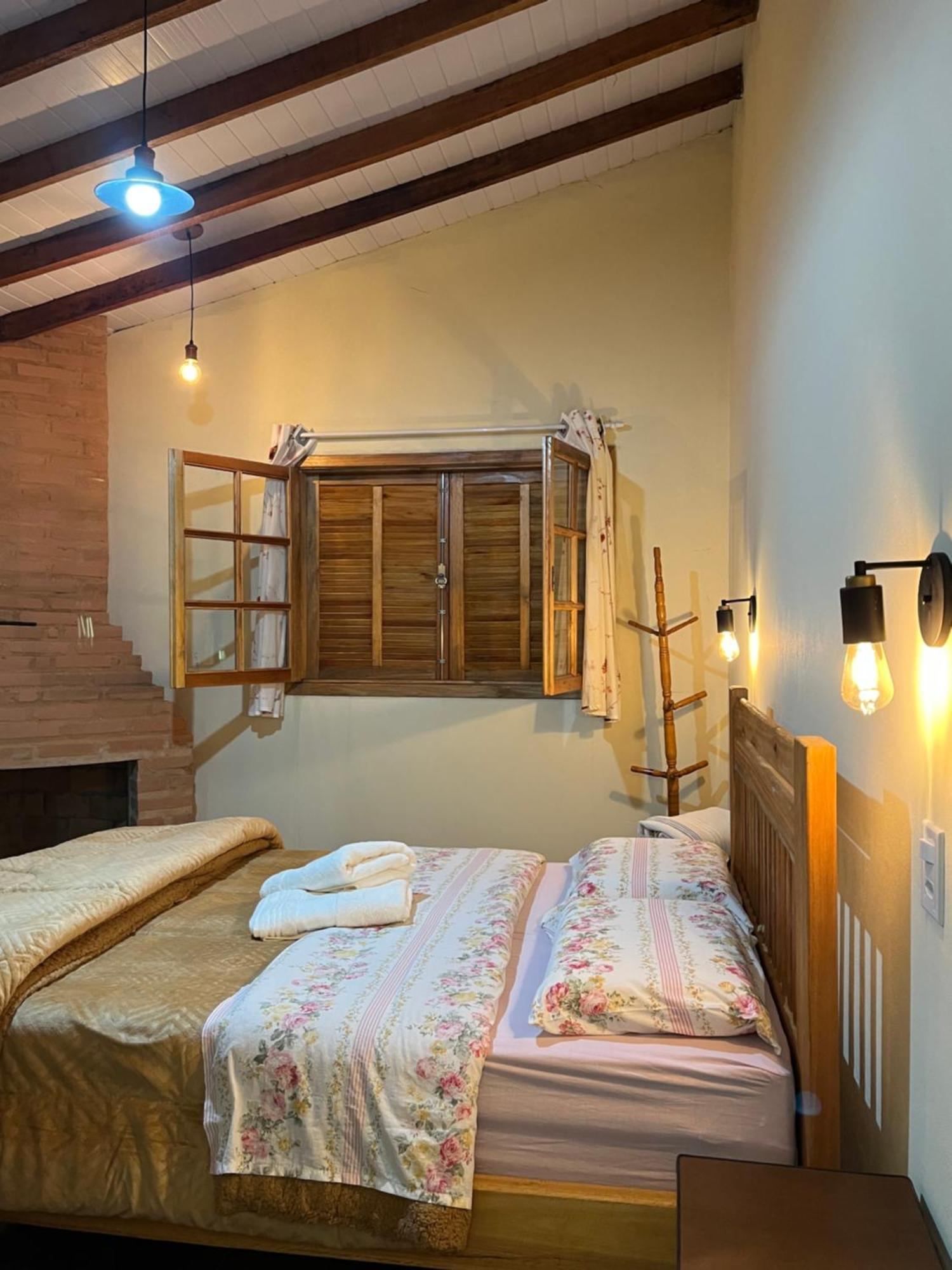 Double Room Private Bathroom